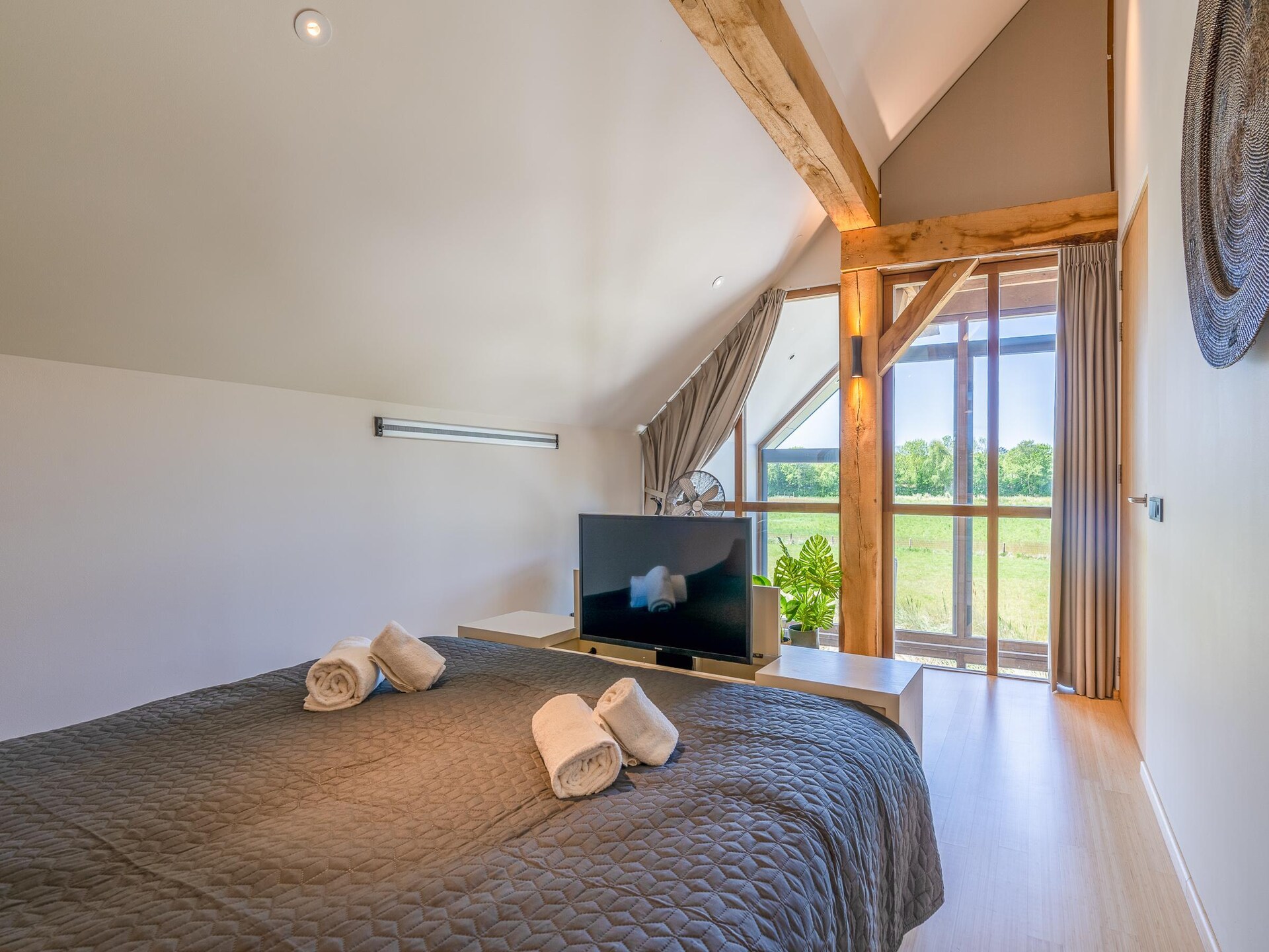 Luxe villa in bosrand De Koog met hottub, BBQ en zuidterras - foto 17