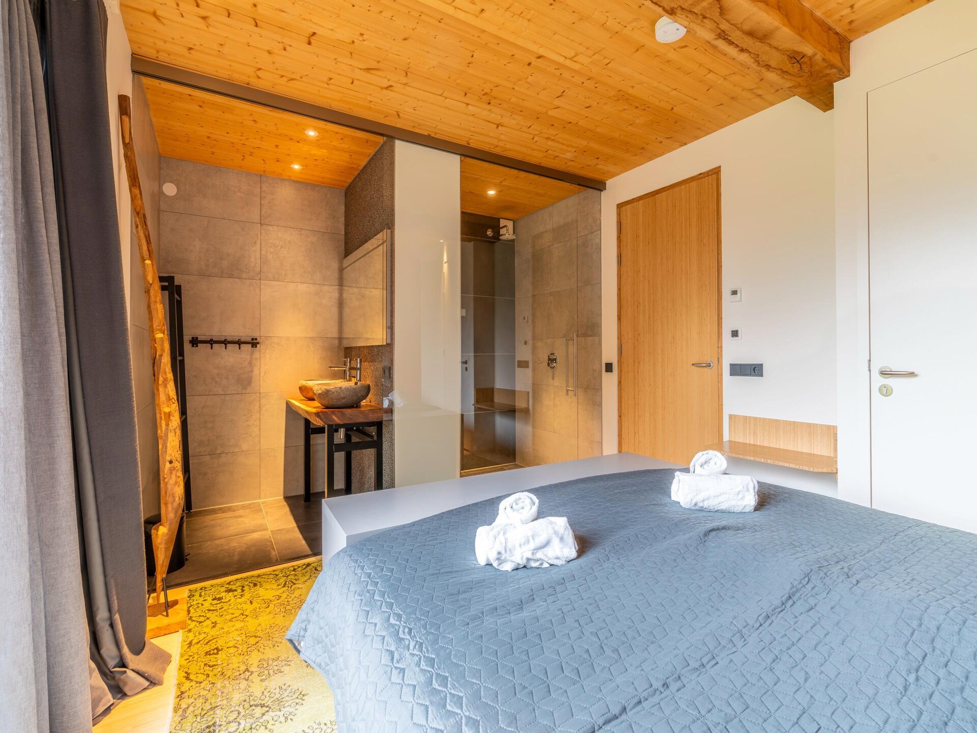 Luxe villa met hottub en buitenkeuken in bosrijke omgeving bij De Koog - foto 8