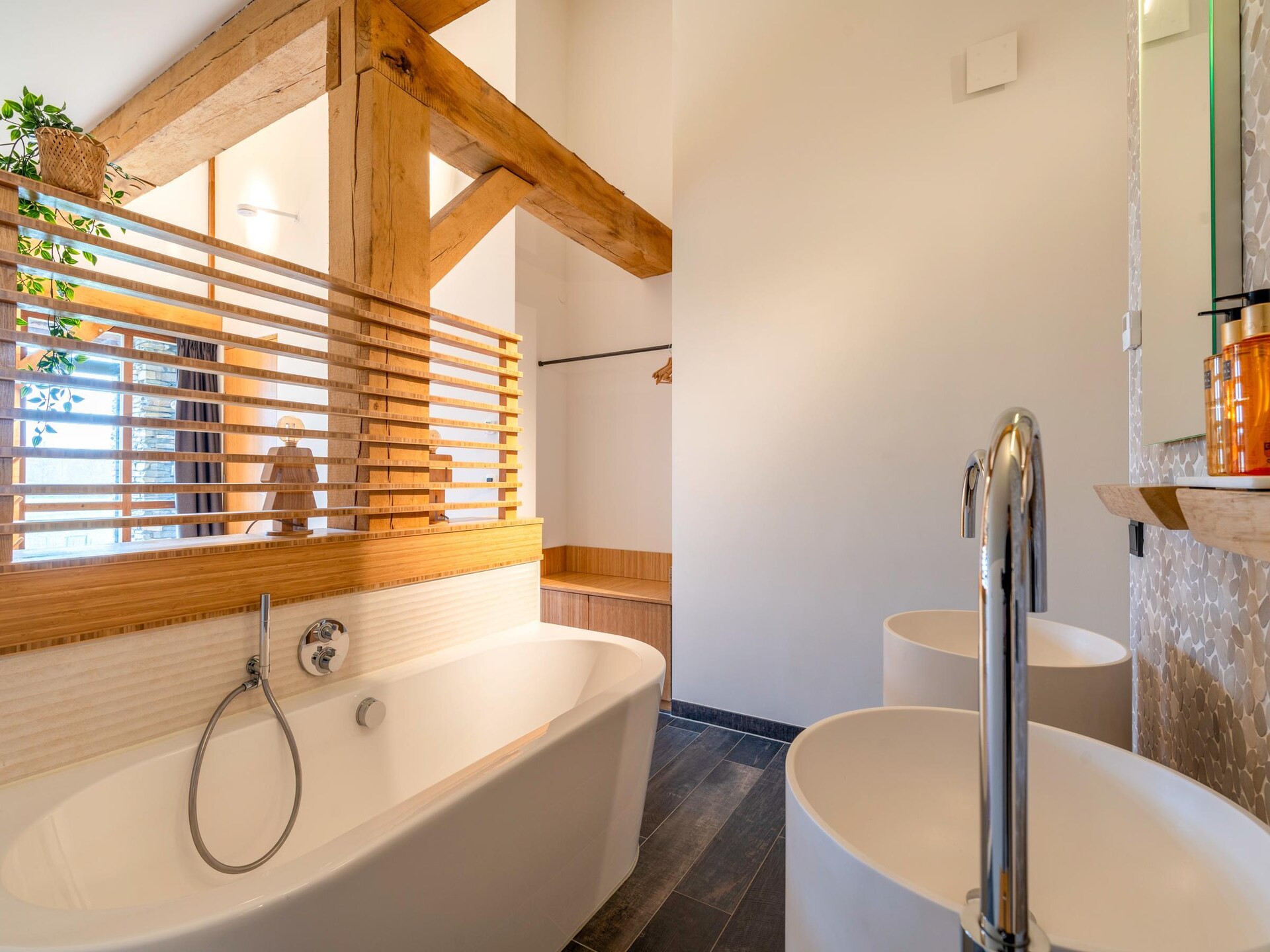 Luxe villa met hottub en buitenkeuken in bosrijke omgeving bij De Koog - foto 14