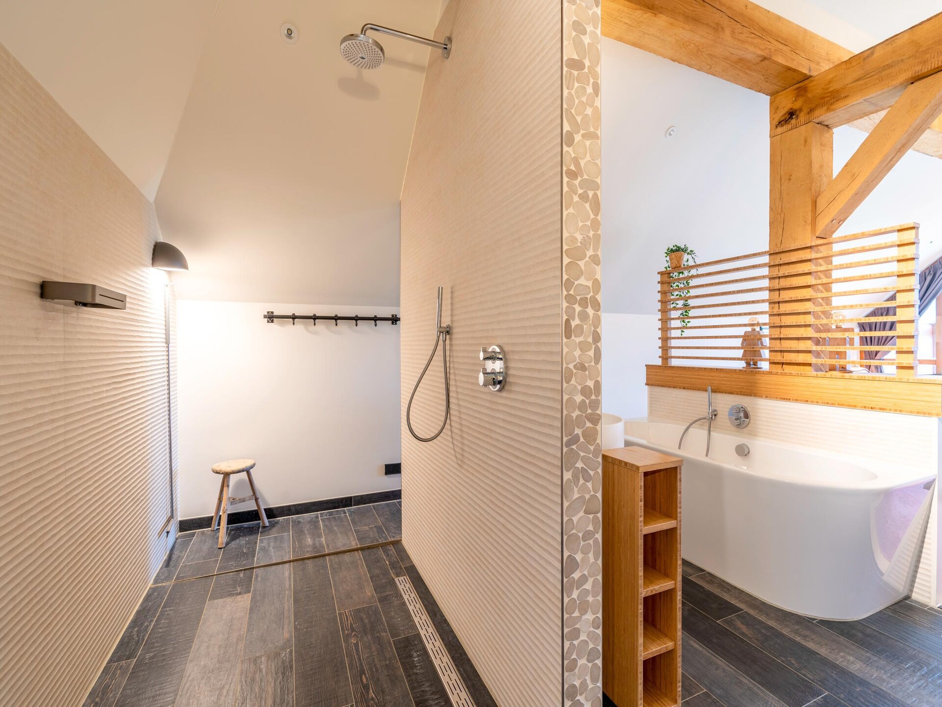 Luxe villa met hottub en buitenkeuken in bosrijke omgeving bij De Koog - foto 15