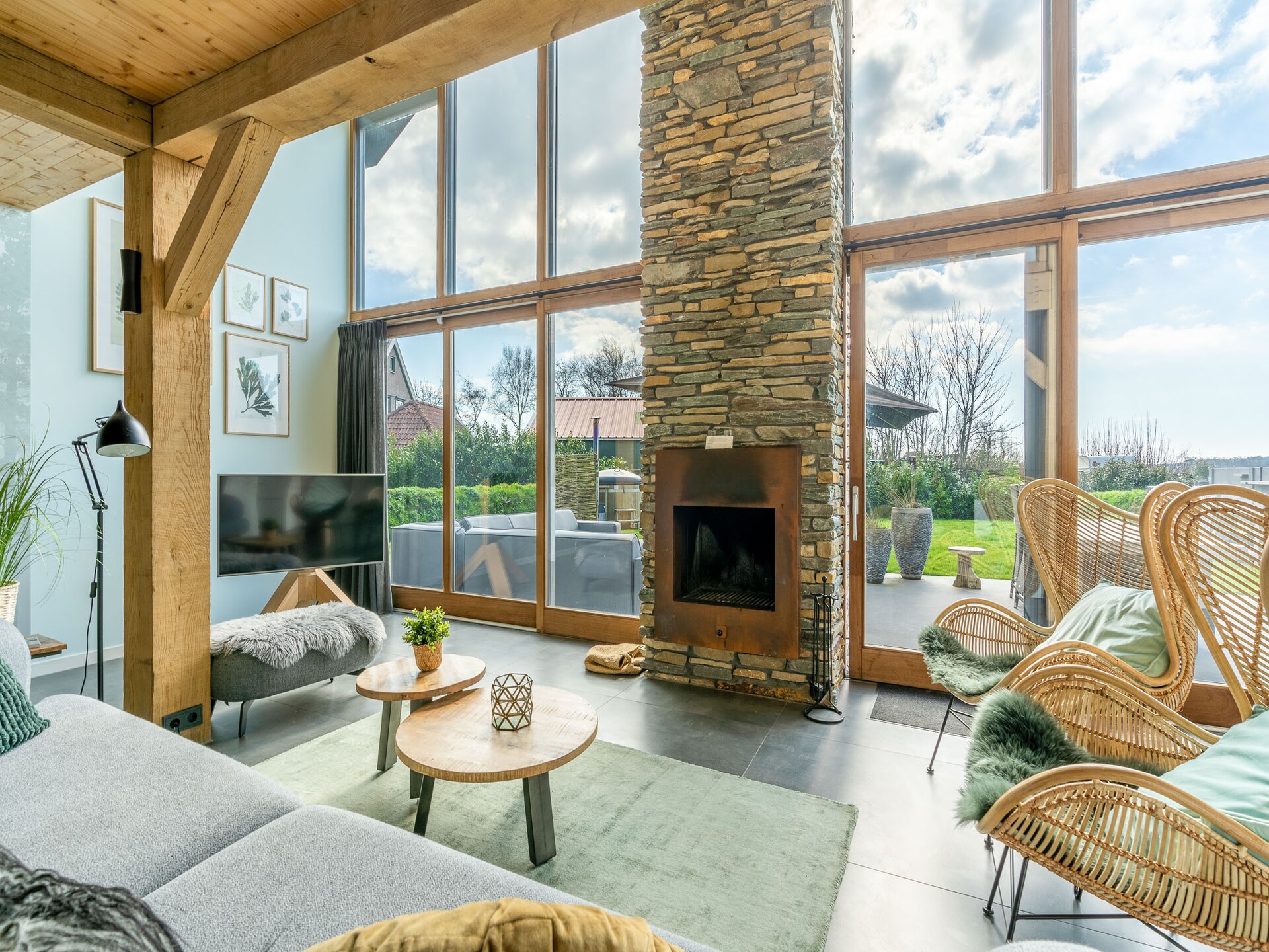 Luxe villa in Texels bos | 6p, hottub, buitenkeuken, strand 2km - foto 7