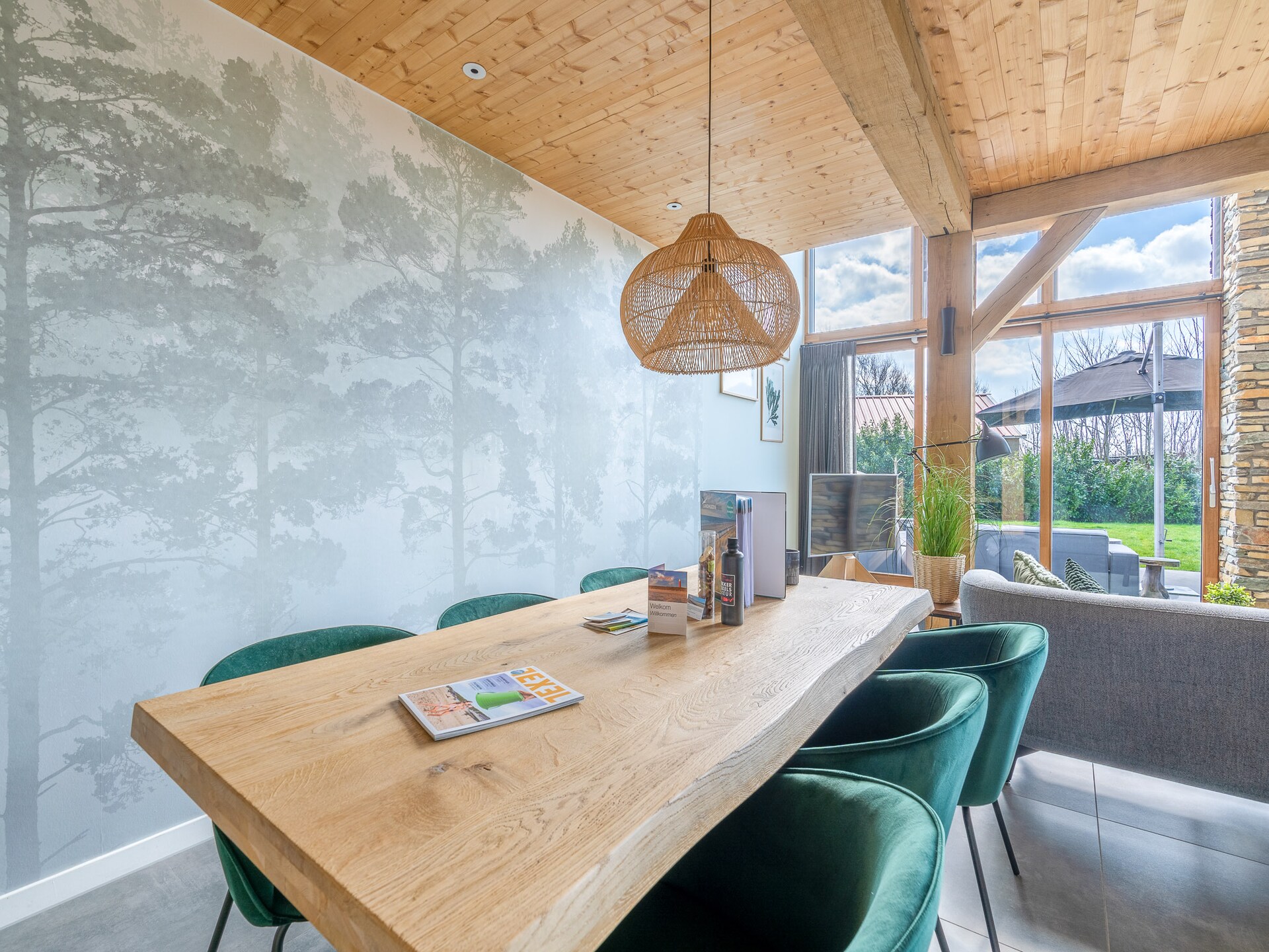 Luxe villa in Texels bos | 6p, hottub, buitenkeuken, strand 2km - foto 11