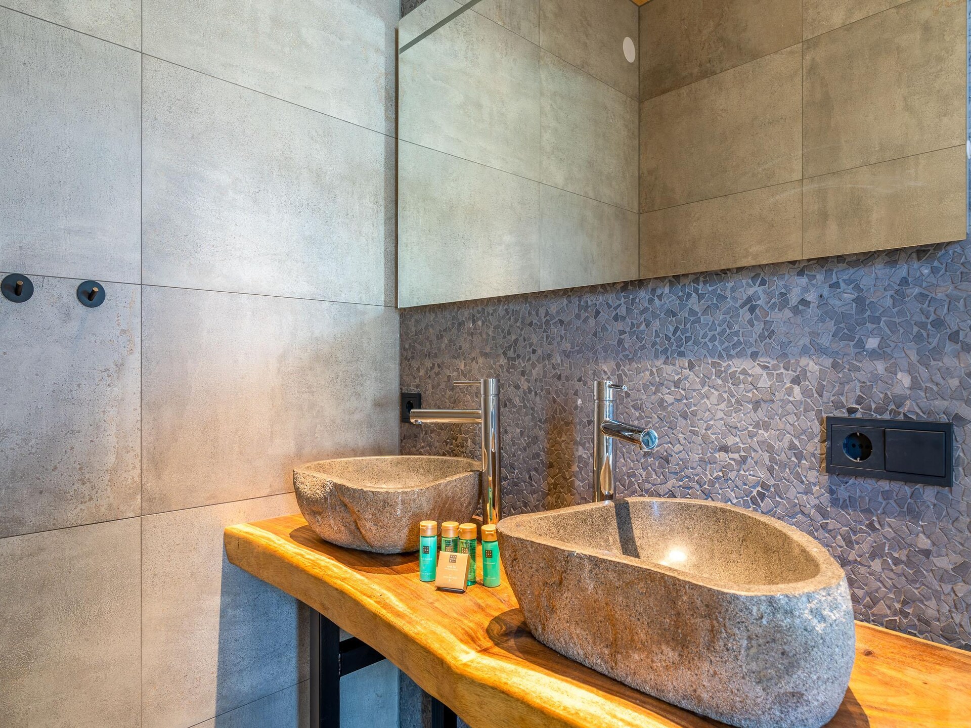 Luxe villa in Texels bos | 6p, hottub, buitenkeuken, strand 2km - foto 21