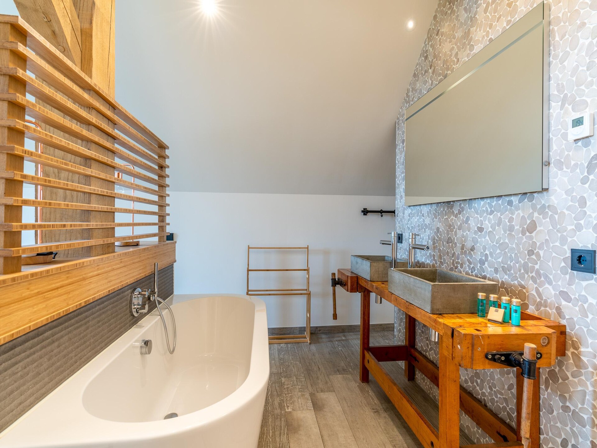 Luxe villa in Texels bos | 6p, hottub, buitenkeuken, strand 2km - foto 23