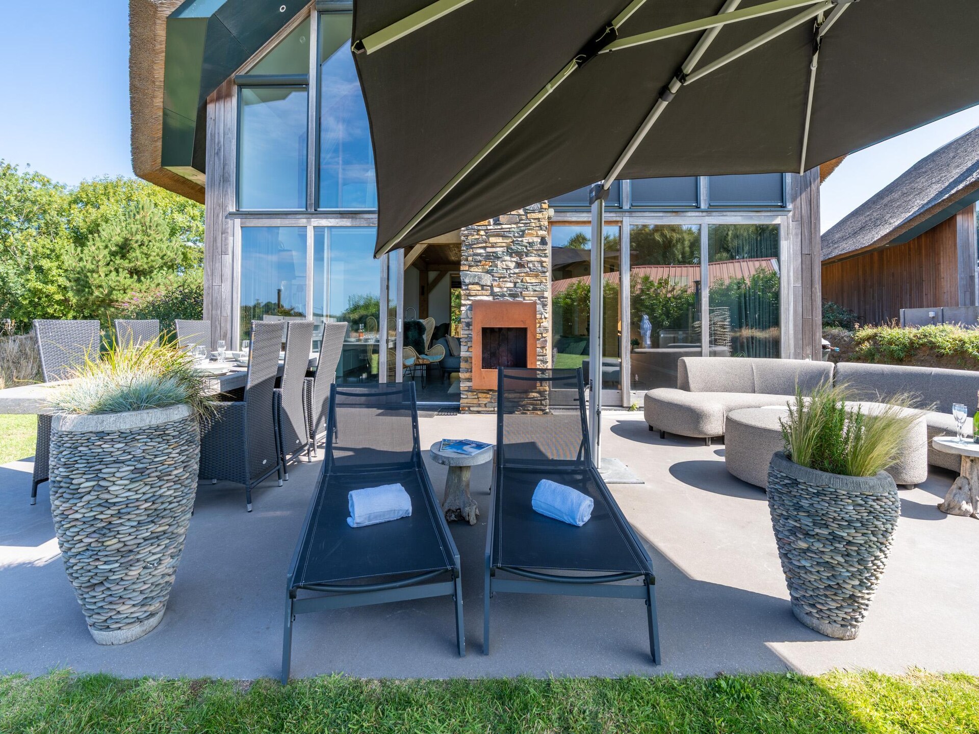 Luxe villa in Texels bos | 6p, hottub, buitenkeuken, strand 2km - foto 31