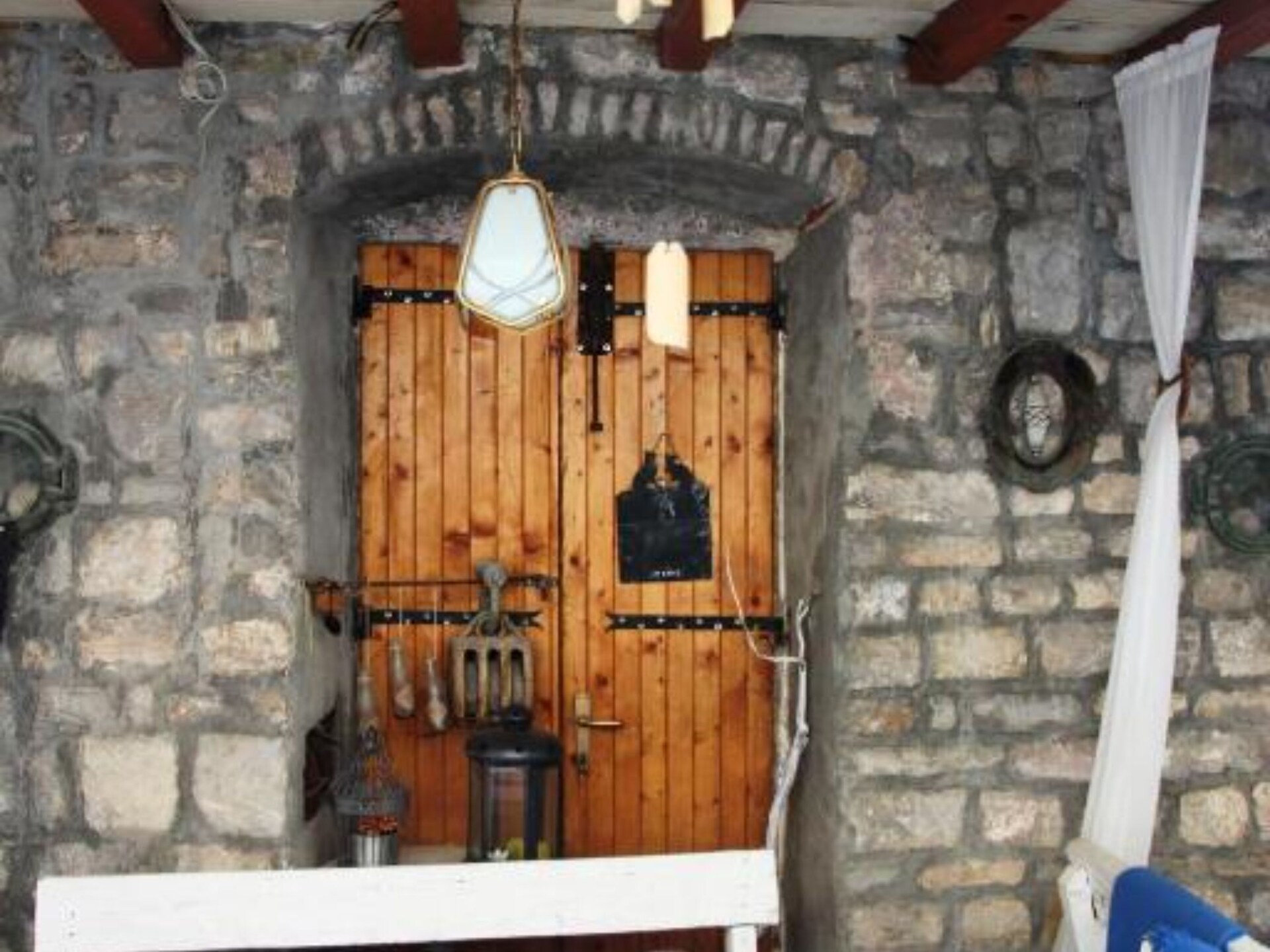 Authentiek stenen huisje op 50 meter van het strand van Budva - foto 15