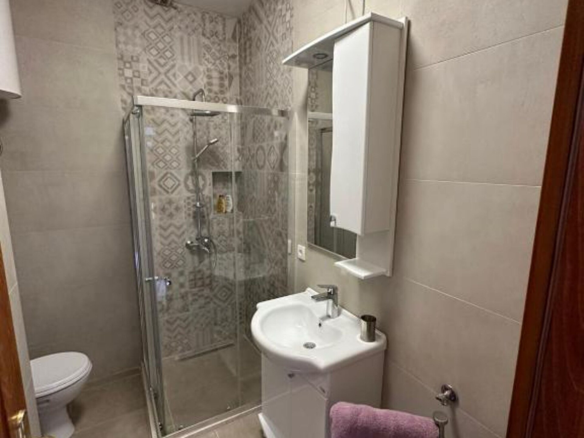 Strandappartement Herceg Novi: Direct aan Zee met WiFi, 4 Personen - foto 8