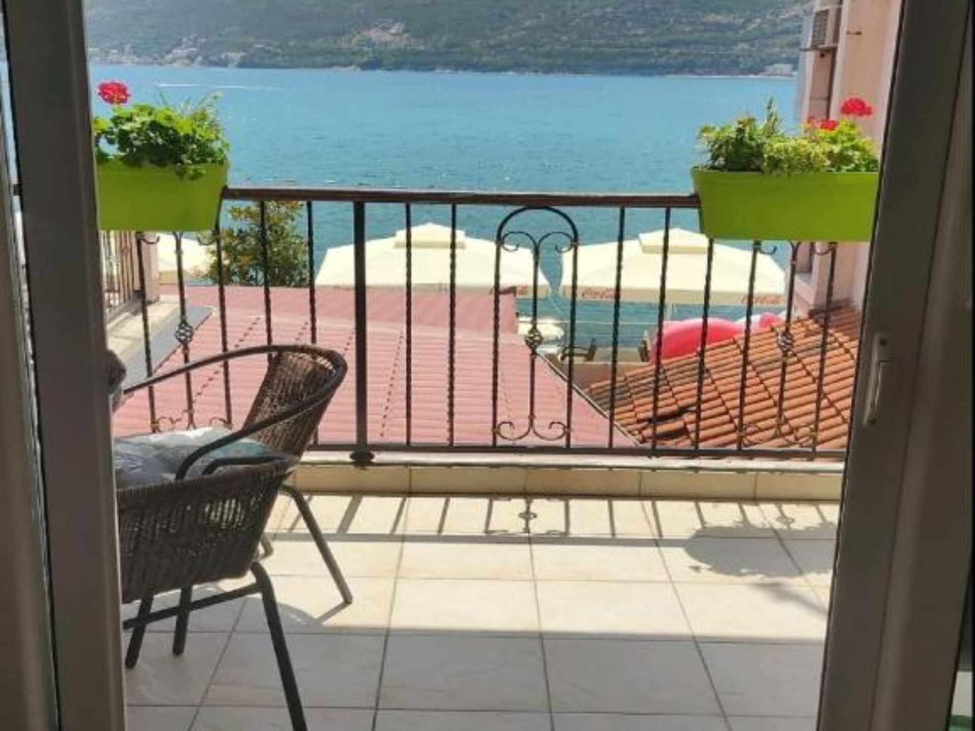 Direct aan het strand in Herceg Novi: appartement voor 4 personen - foto 9