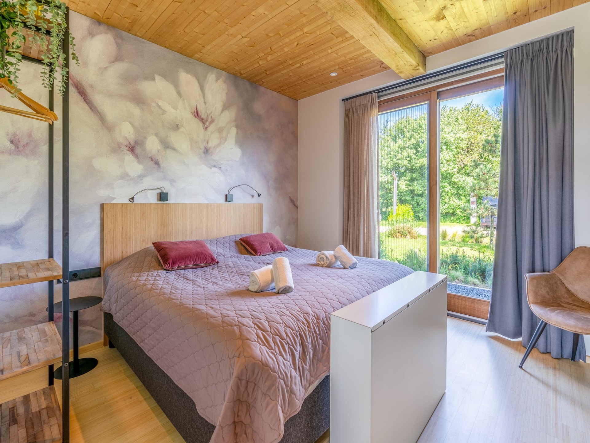 Villa Buytenplaats 187: Luxe Texelse schapenboet met hottub en buitenkeuken - foto 11