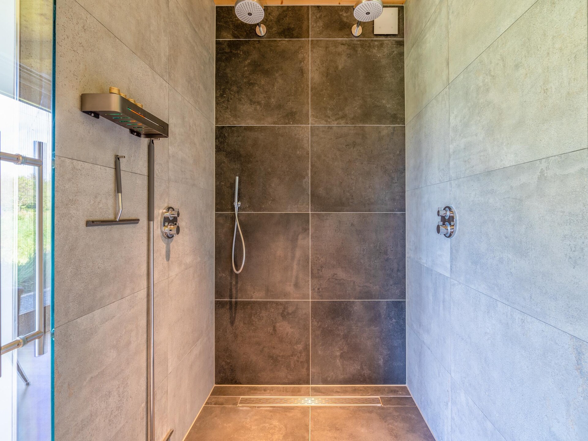 Villa Buytenplaats 187: Luxe Texelse schapenboet met hottub en buitenkeuken - foto 18