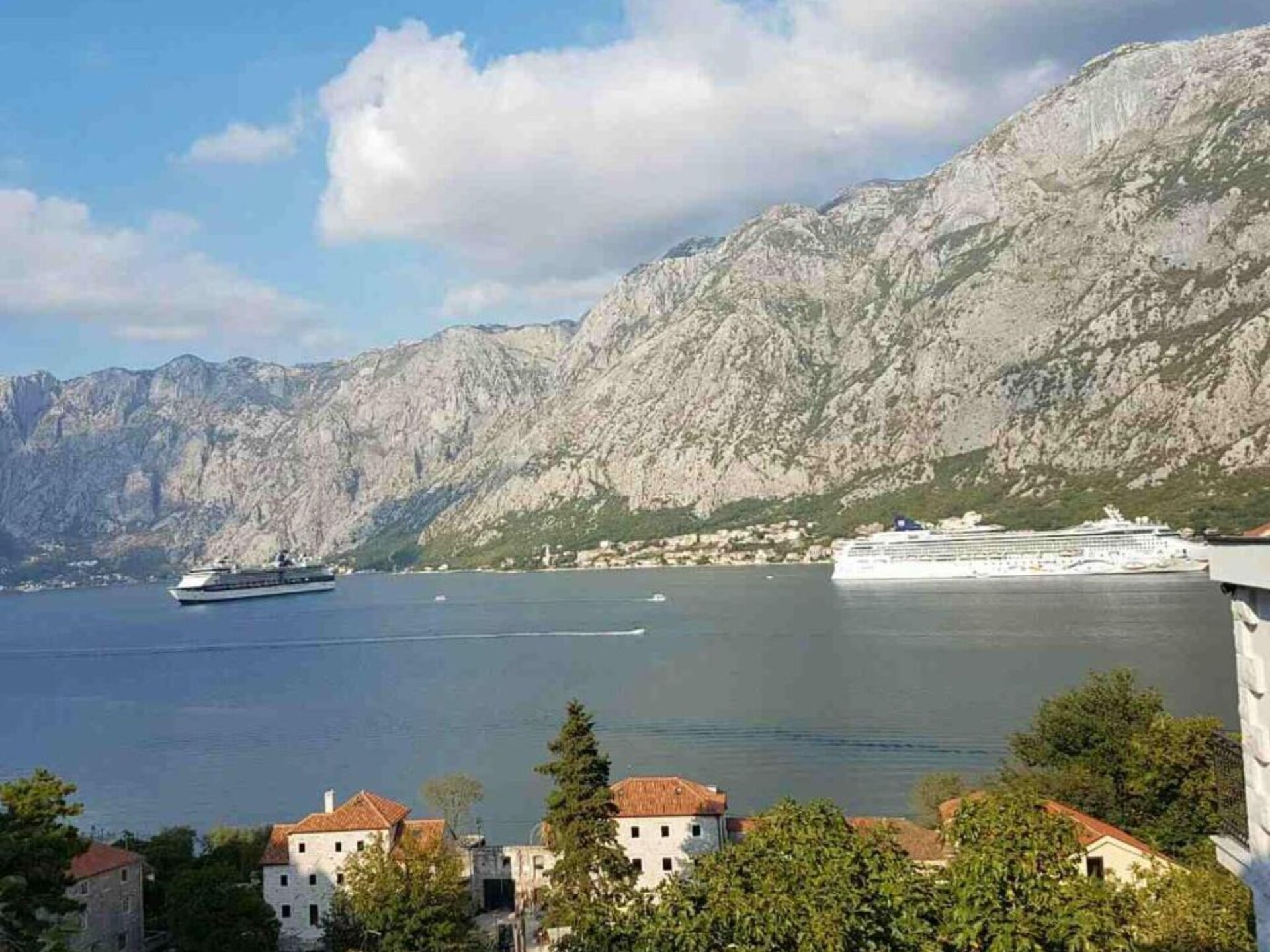 Sfeervol appartement aan de Baai van Kotor met zeezicht, op 80 meter van het strand - foto 21