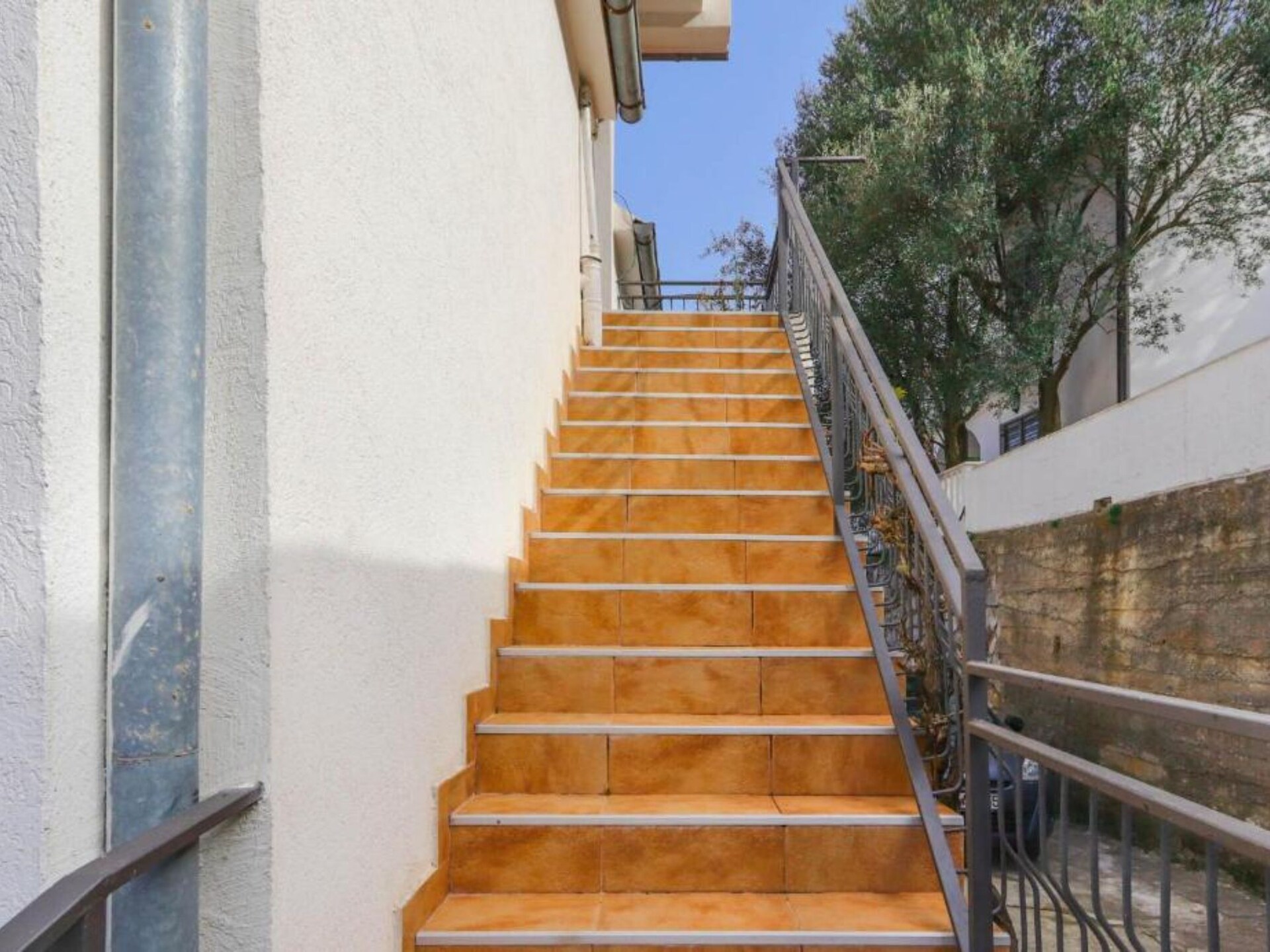 Sfeervol appartement aan de Baai van Kotor met zeezicht, op 80 meter van het strand - foto 19