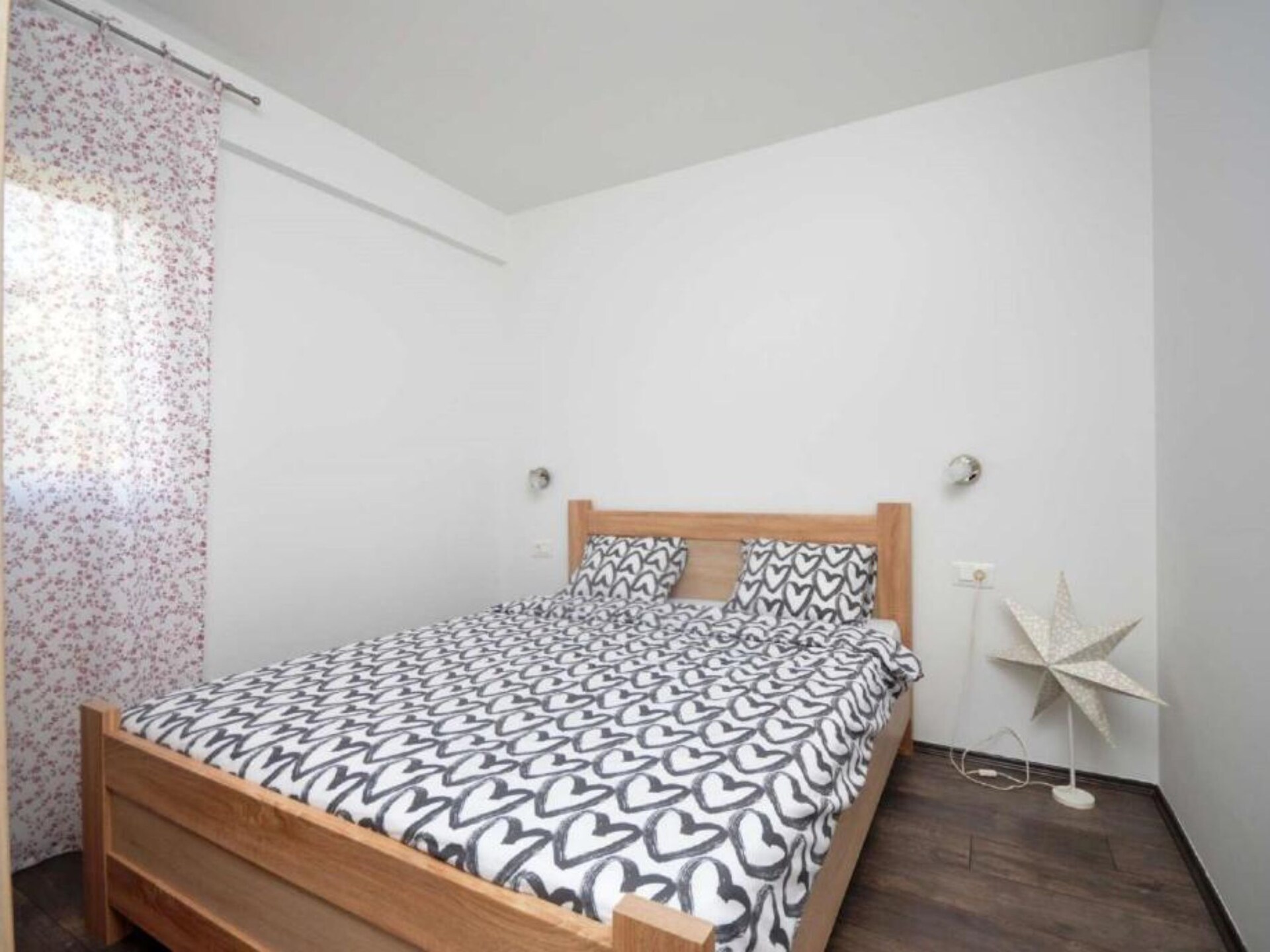 Adriatic Haven – Sfeervol appartement met terras in Tivat - foto 7