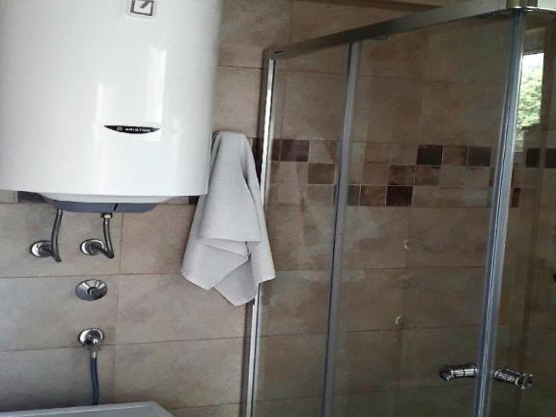 Adriatic Haven – Sfeervol appartement met terras in Tivat - foto 12