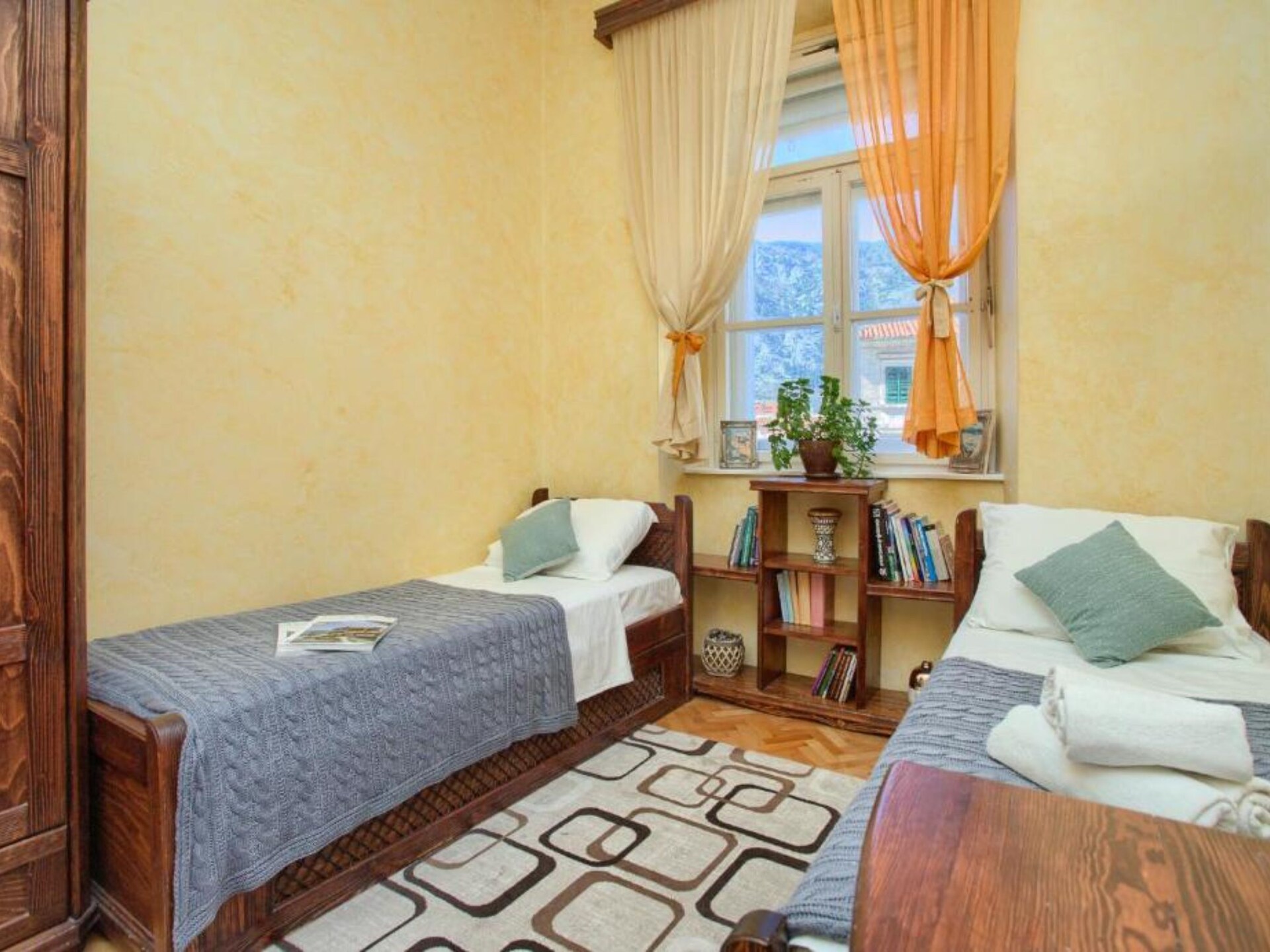 Authentiek appartement in UNESCO-werf Kotor, 200m van strand - foto 22