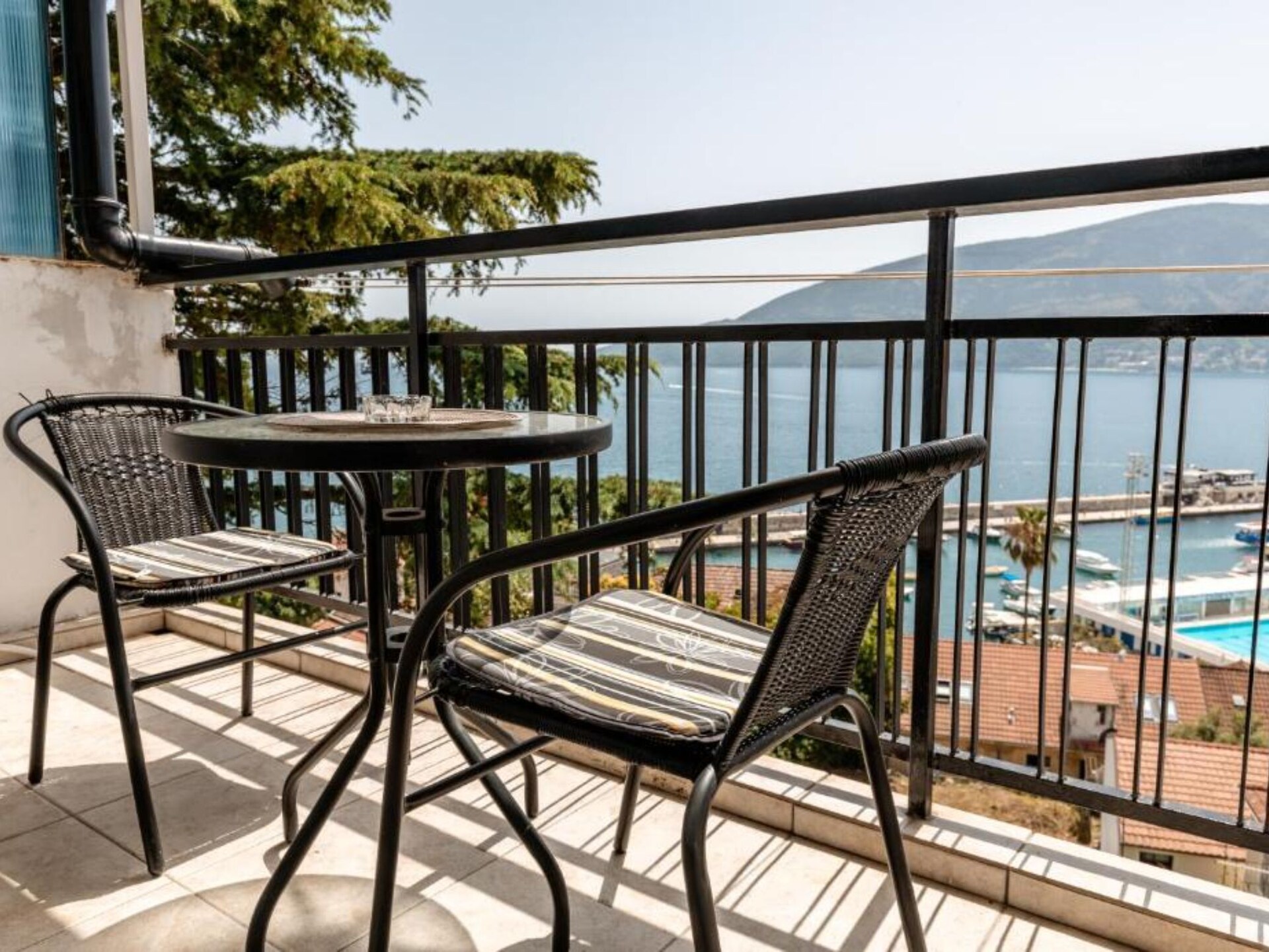 Panoramisch appartement aan de Baai van Kotor in Herceg Novi - foto 21