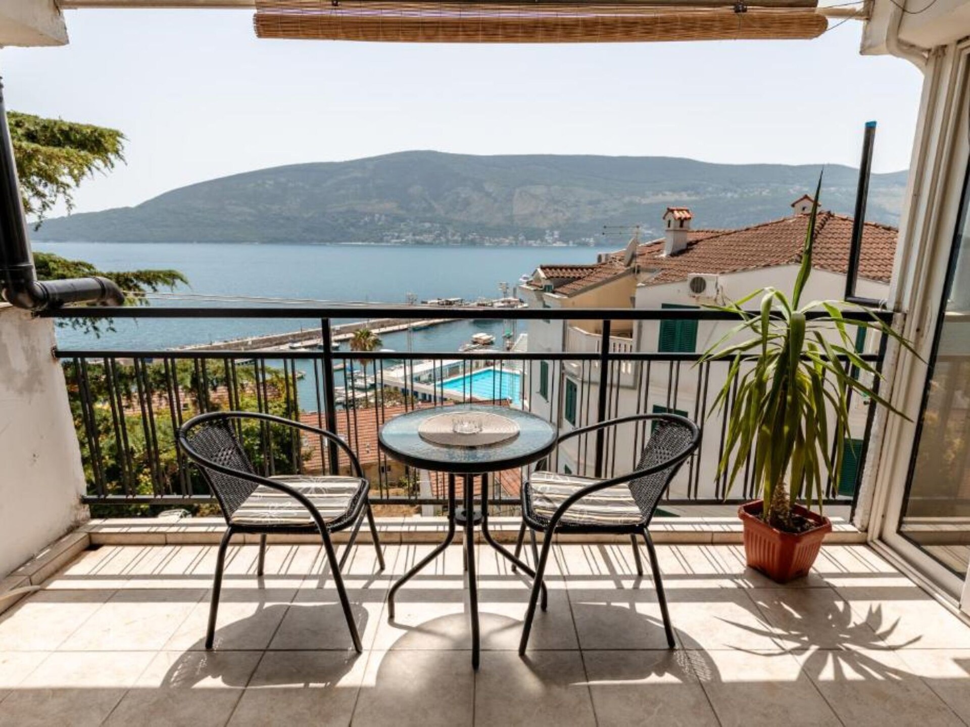 Panoramisch appartement aan de Baai van Kotor in Herceg Novi - foto 19
