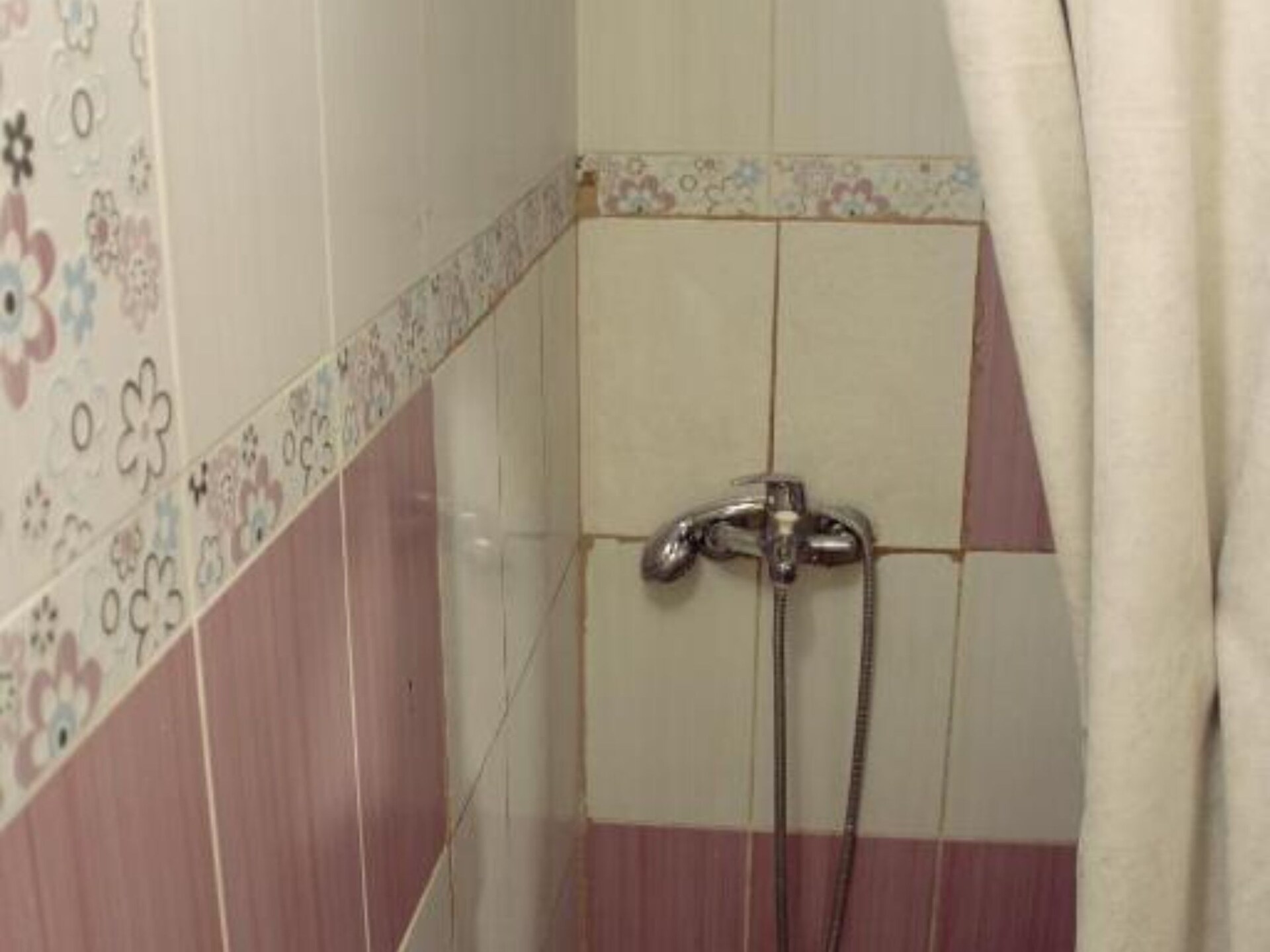 Charmant appartement met 2 slaapkamers vlakbij de oude binnenstad van Kotor - foto 5