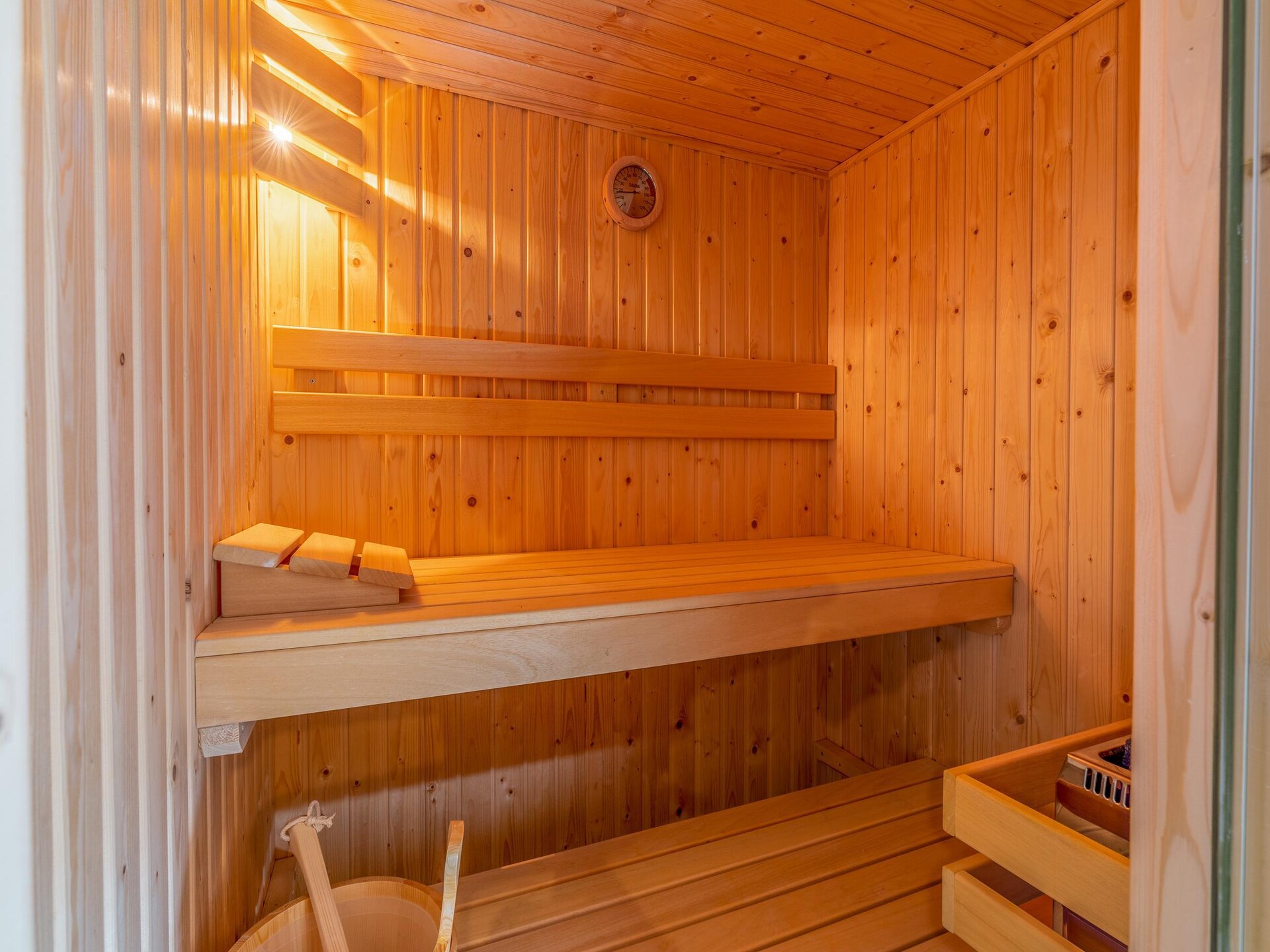 Luxe villa bij bos met sauna en buitenkeuken in De Koog - foto 15