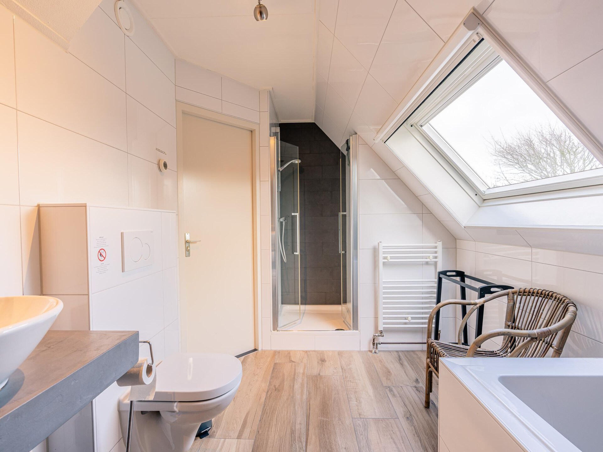 Luxe vrijstaande villa met whirlpool op 5* park bij De Koog - foto 12