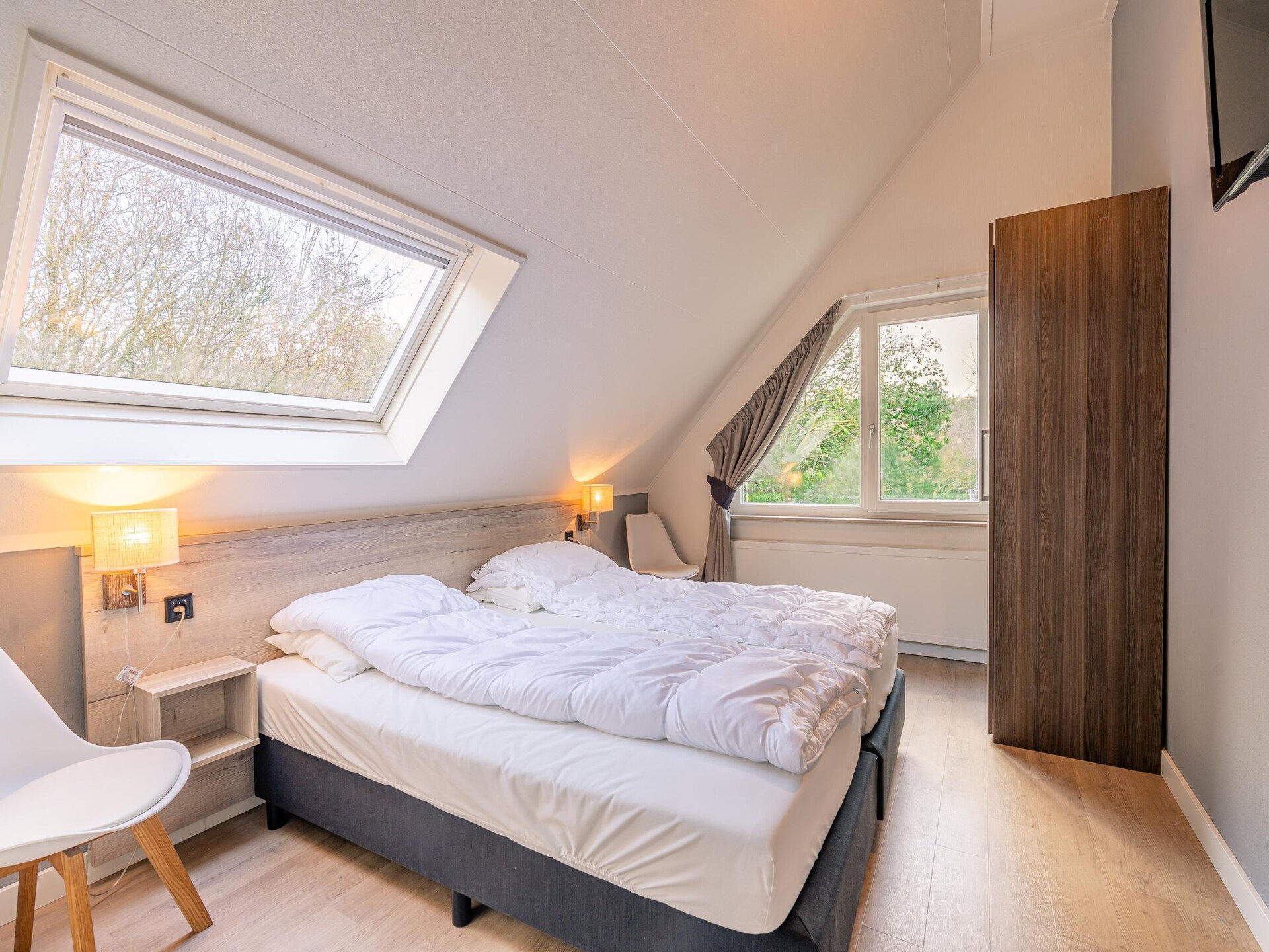 Luxe vrijstaande villa met whirlpool op 5* park bij De Koog - foto 8