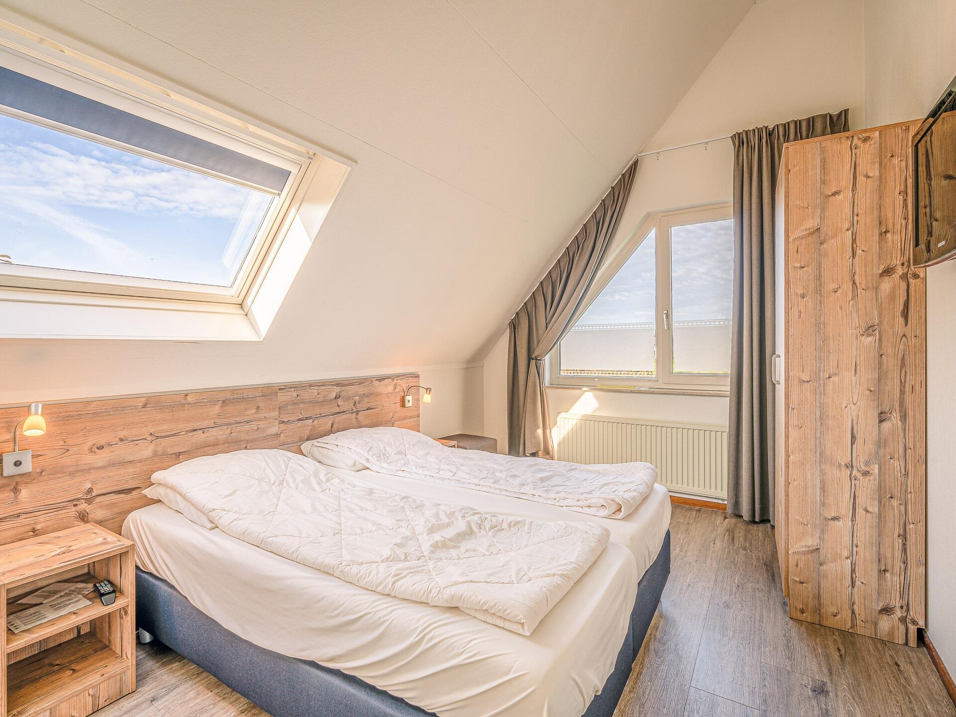 Luxe vrijstaande villa met whirlpool aan bosrand van De Koog - foto 10