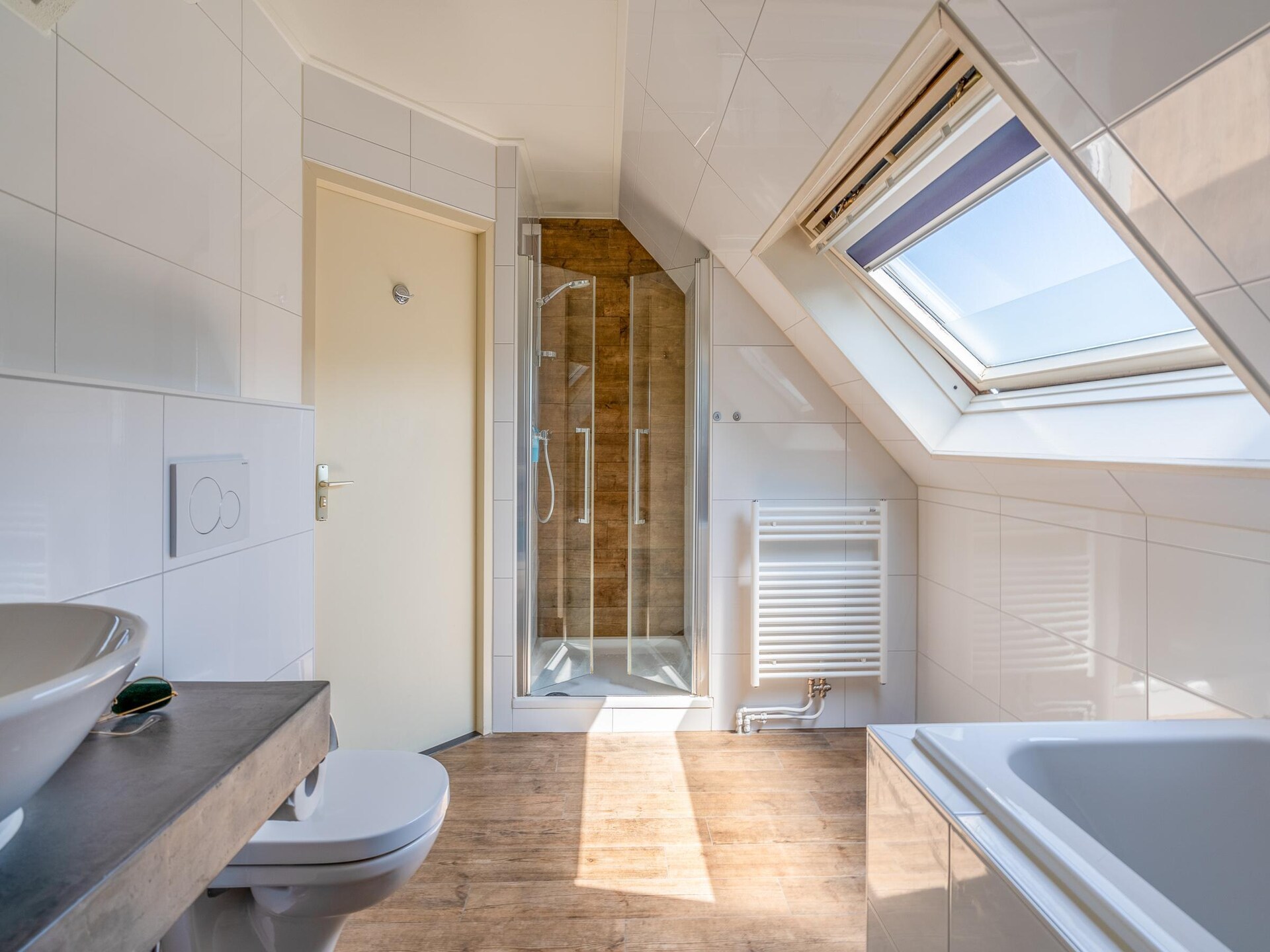 Luxe vrijstaande villa met whirlpool aan bosrand van De Koog - foto 12