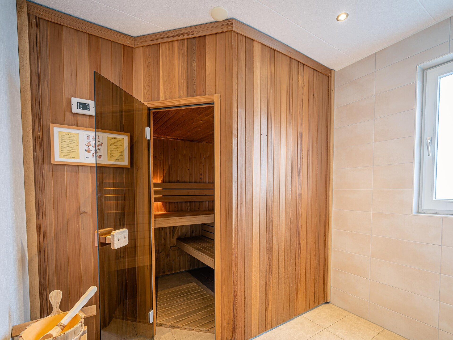 Luxe wellnessvilla Kamperfoelie 89 op 5-sterrenpark in De Koog - foto 13