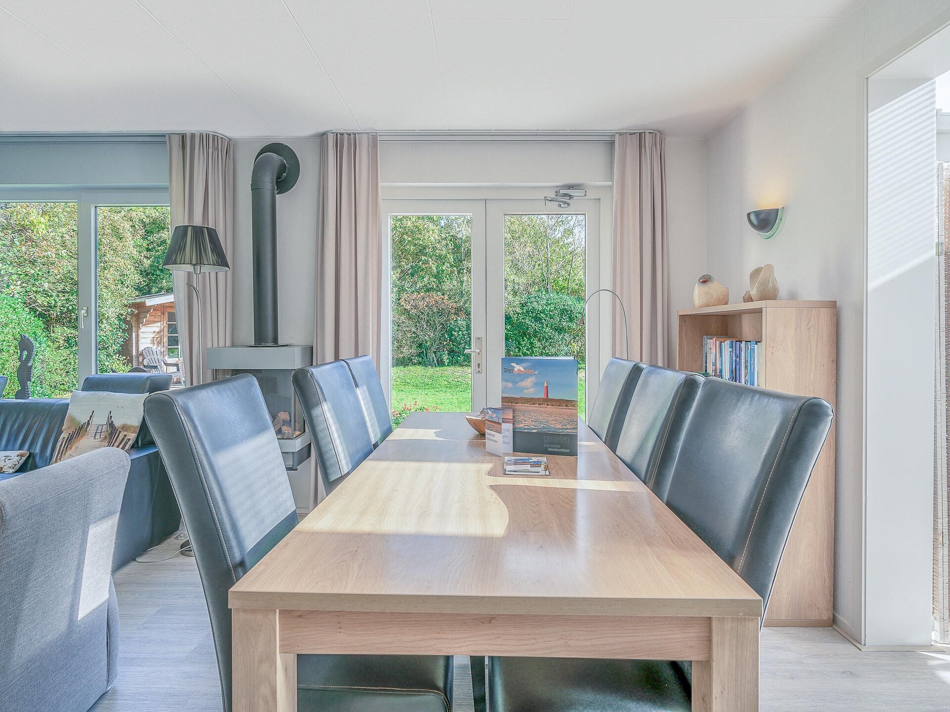 Kamperfoelie 83: Luxe vrijstaande villa met infrarood sauna in bosrijke omgeving - foto 7