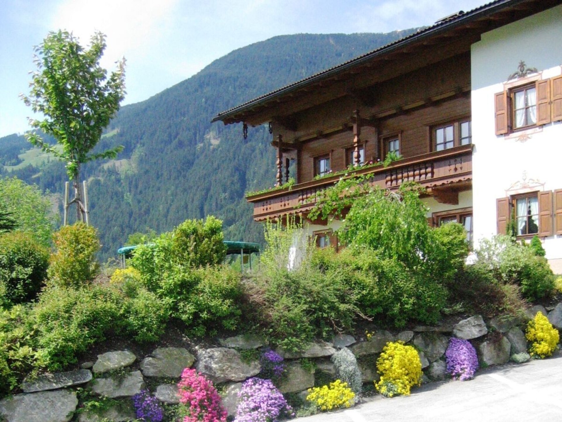 Gezellig houten appartement in Zell am Ziller, vlakbij de skilift - foto 10