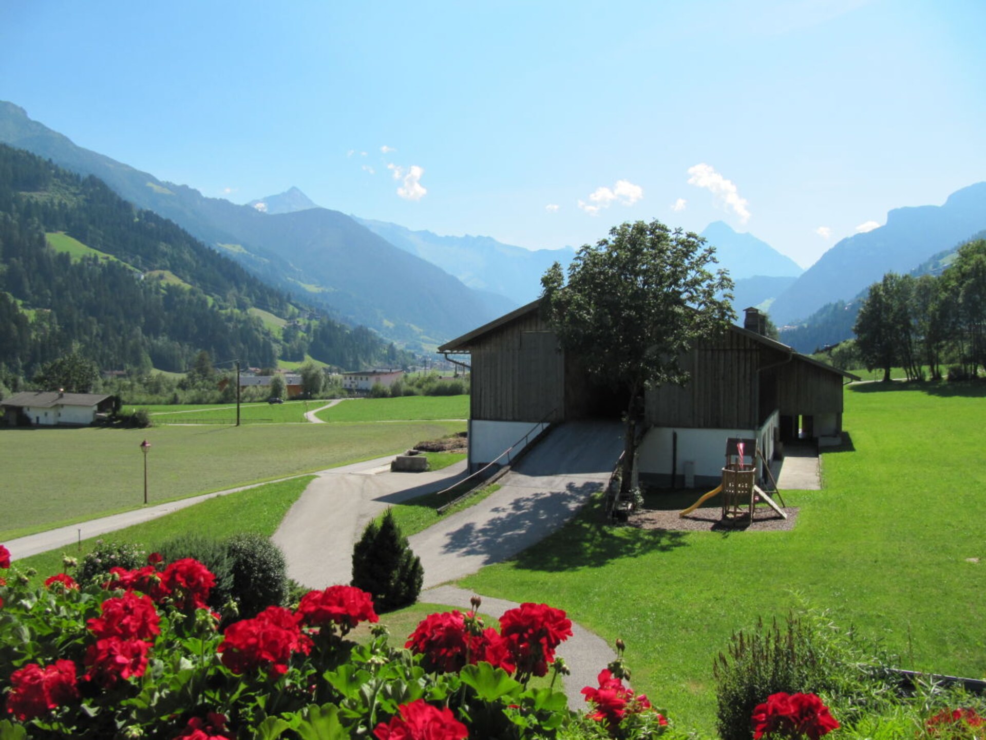 Gezellig houten appartement in Zell am Ziller, vlakbij de skilift - foto 24
