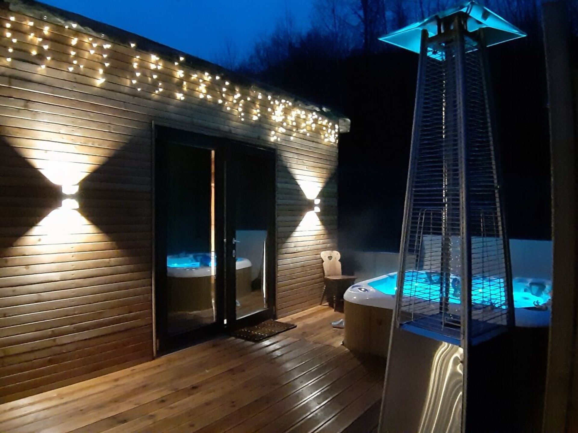 Loft-alpenchalet voor 6 in Furth im Wald met tuin, haard & wellness - foto 5
