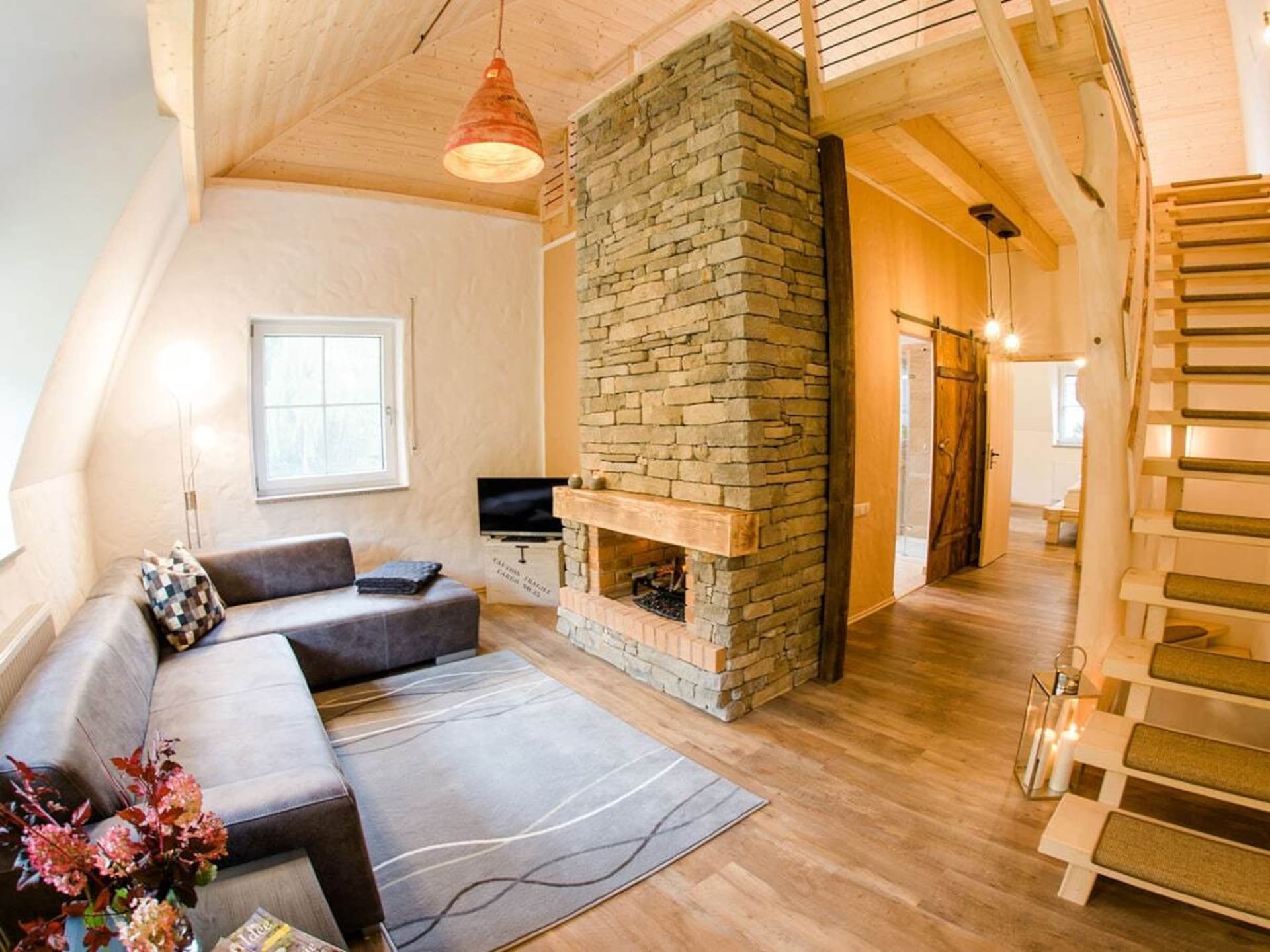 Loft-alpenchalet voor 6 in Furth im Wald met tuin, haard & wellness - foto 22
