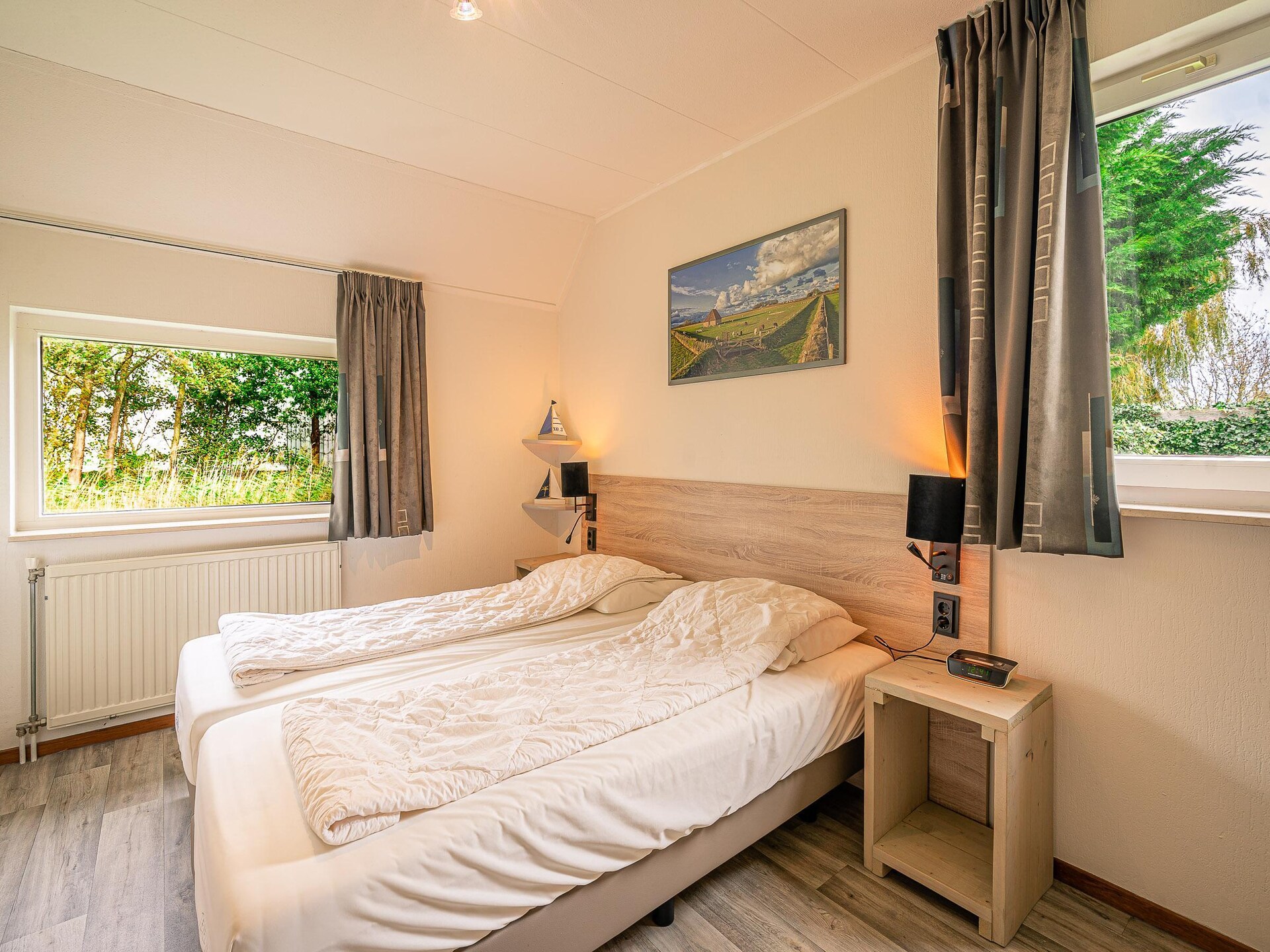 Luxe vrijstaande villa met sauna en whirlpool, 2km van strand - foto 10