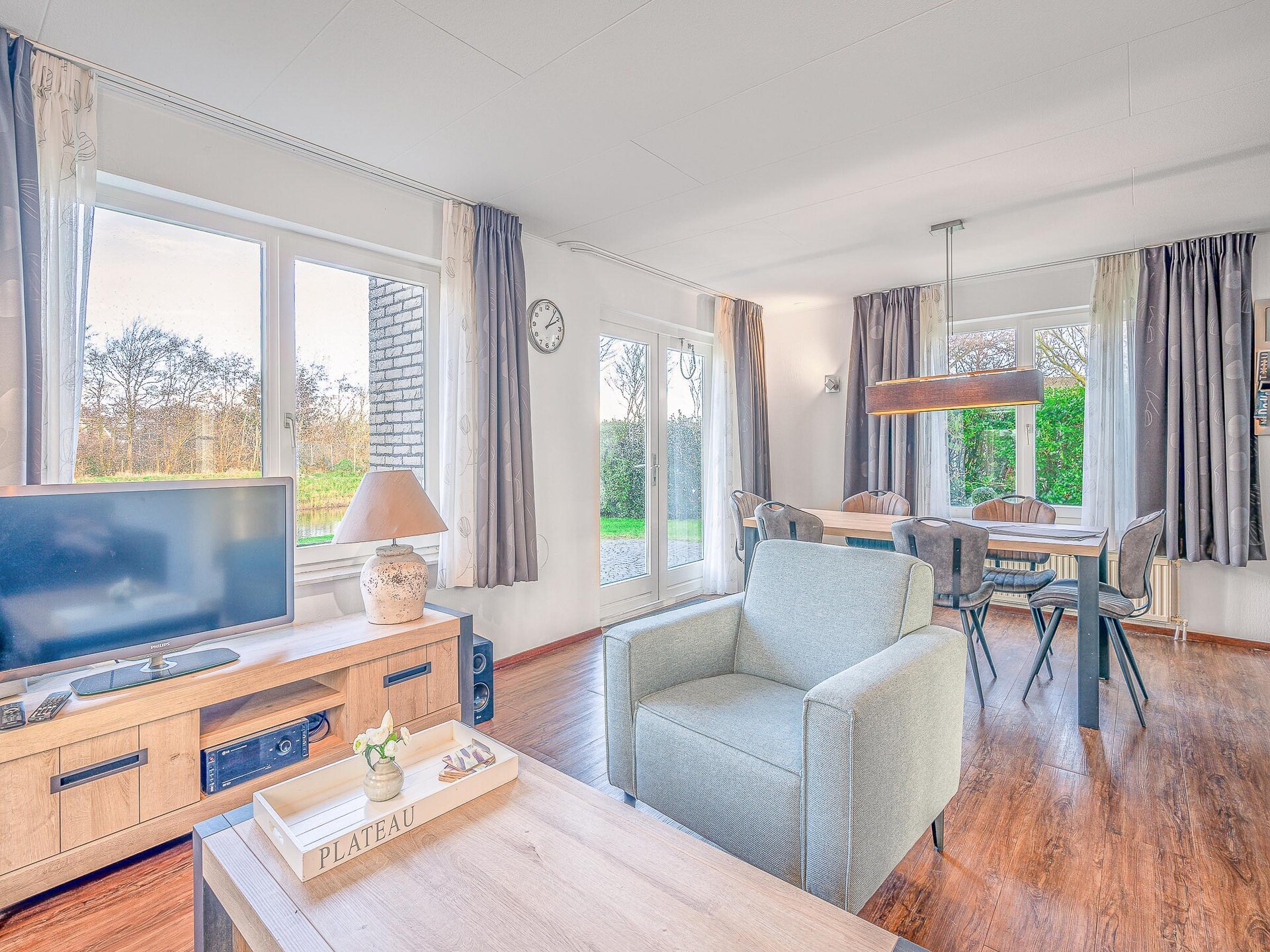 Luxe 6-persoons villa met sauna en whirlpool in het bos bij De Koog - foto 3