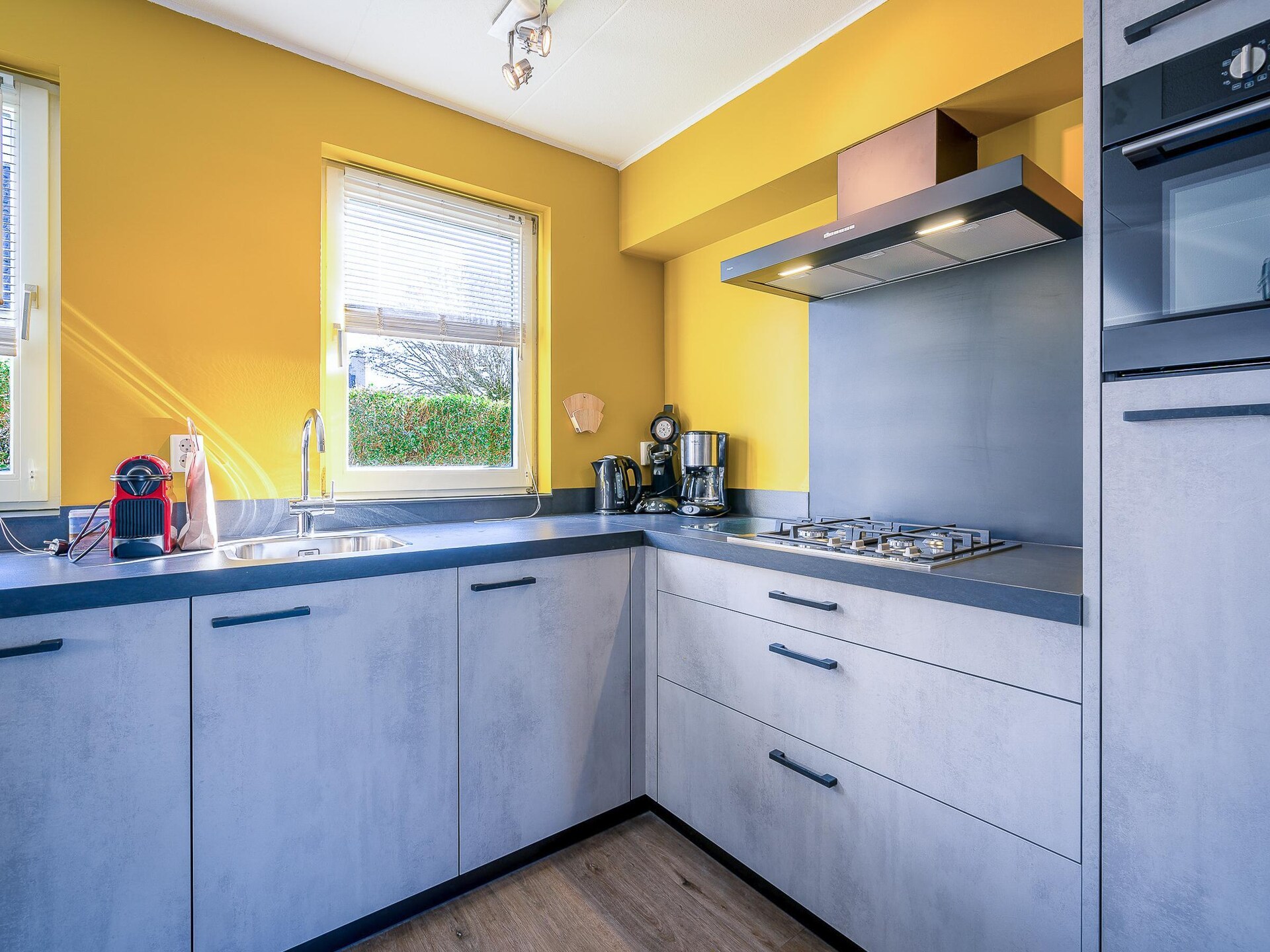 Luxe 6-persoons villa op 5-sterrenpark Villapark Kamperfoelie, nabij strand De Koog - foto 8