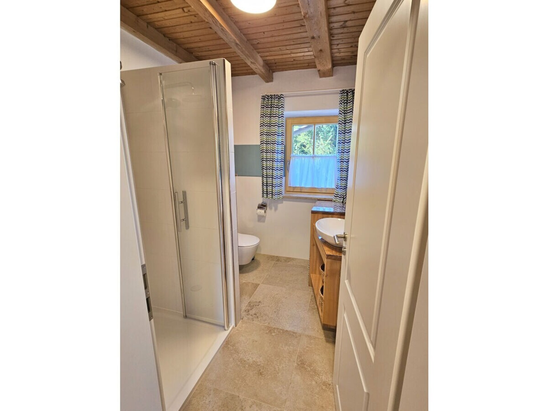 Sfeervol eco-appartement met zonnig balkon en uitzicht op weilanden - foto 22