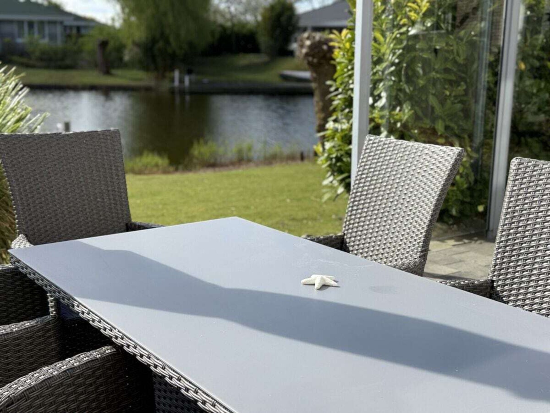 Wasserperle: Luxe vakantiehuis aan het water in Makkum met sauna en aanlegsteiger - foto 13