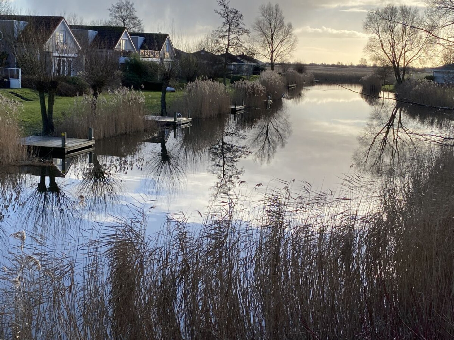 Wasserperle: Luxe vakantiehuis aan het water in Makkum met sauna en aanlegsteiger - foto 26