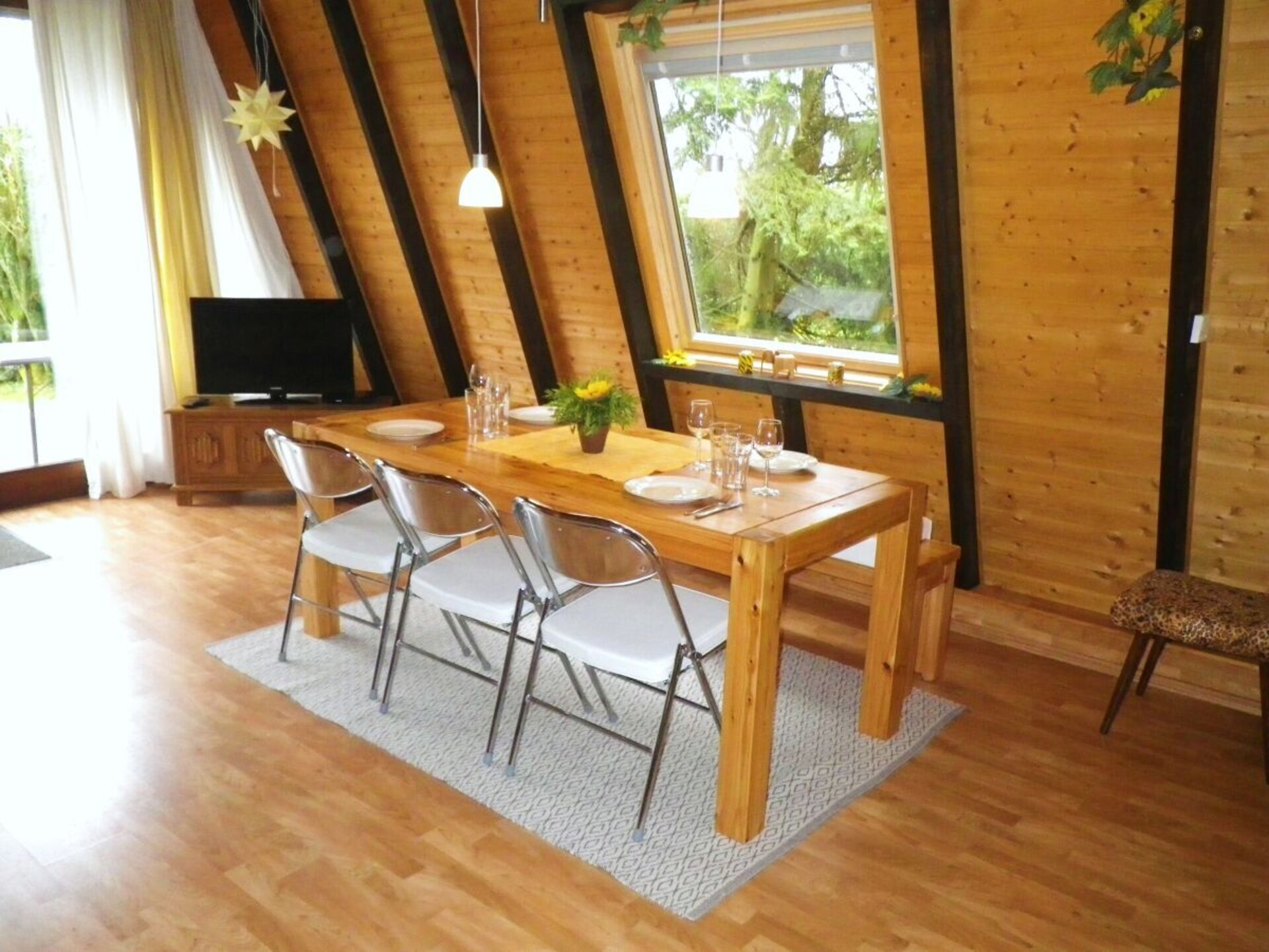 Vakantiehuis Blankenheim - Rustig gelegen met zwembad en tennisbanen - foto 9