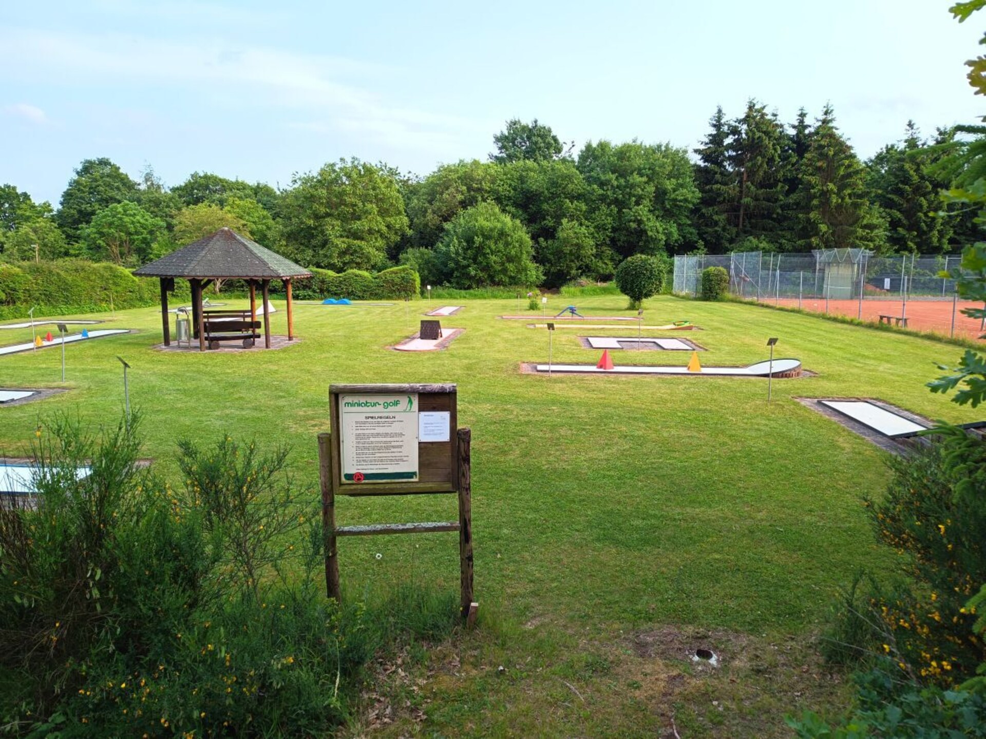 Vakantiehuis Blankenheim - Rustig gelegen met zwembad en tennisbanen - foto 23