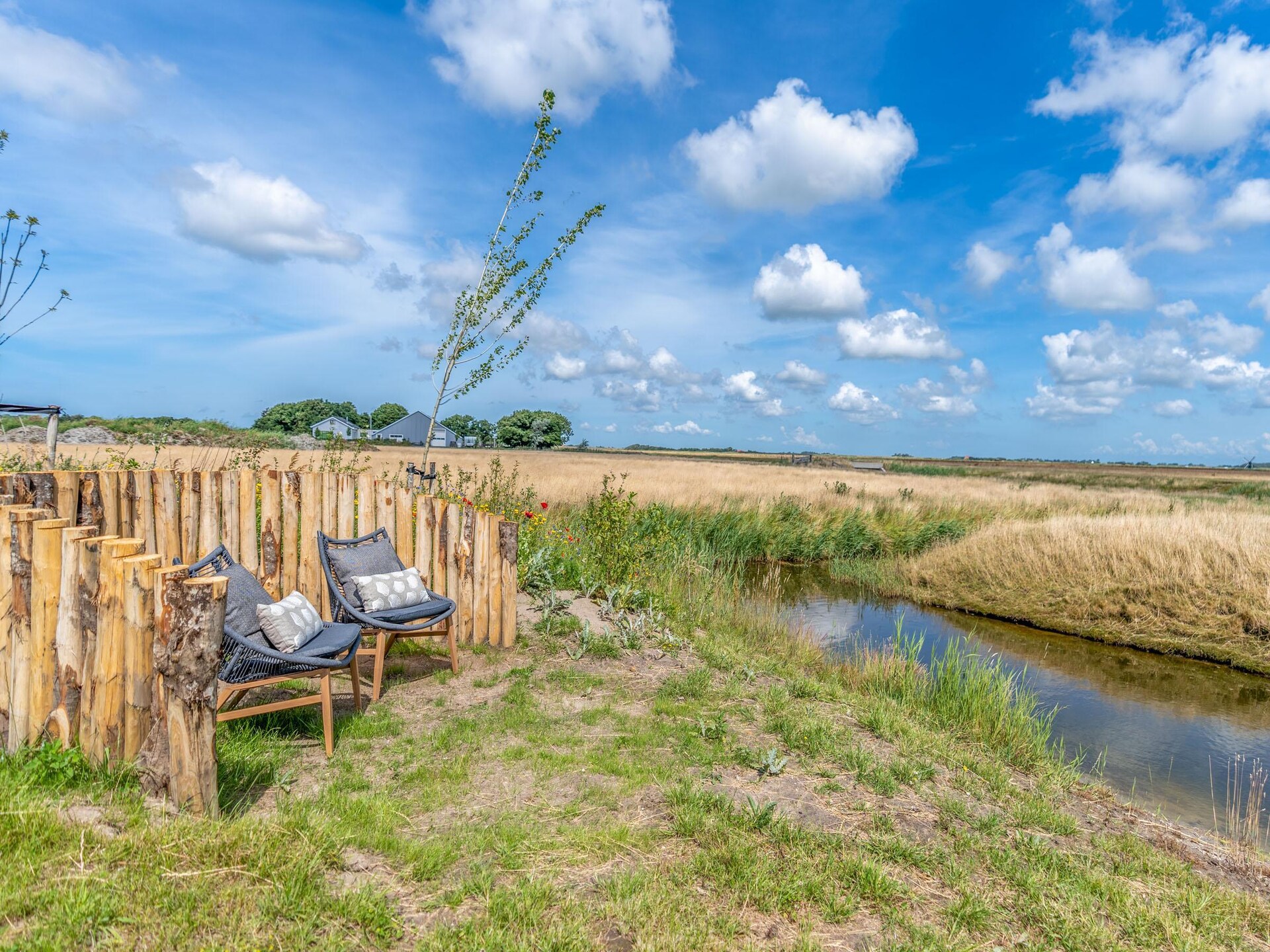 Duurzame natuurvilla met sauna en weids uitzicht op Texel - foto 21