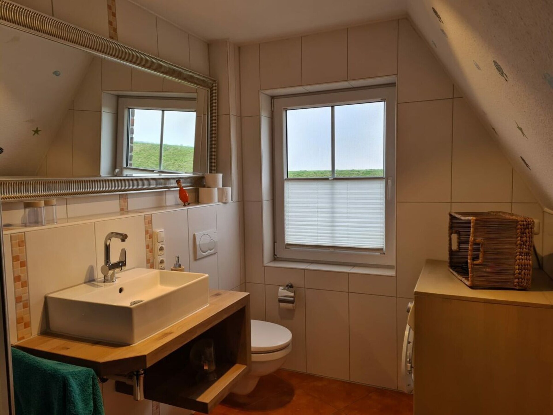 Vakantiehuis Seehuus: 4-persoons woning direct aan de dijk in Greetsiel - foto 13