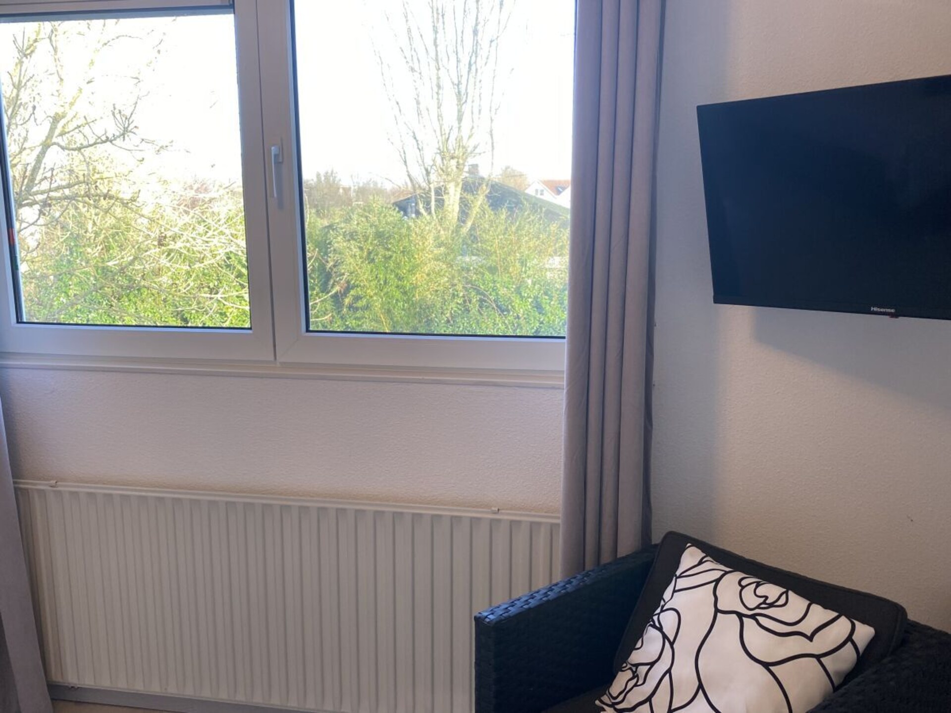 Vakantiehuis MakkumSee met sauna, serre en eigen aanlegsteiger aan het water - foto 18