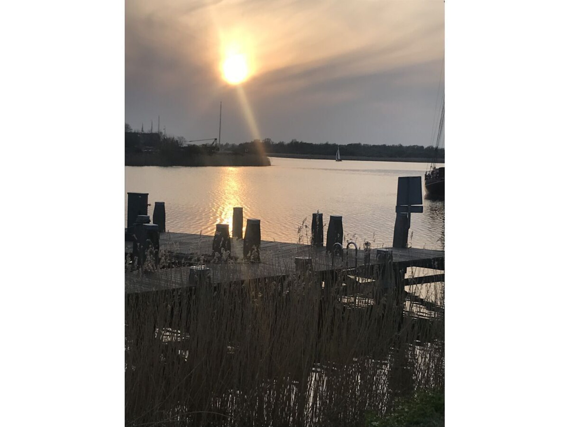 Vakantiehuis MakkumSee met sauna, serre en eigen aanlegsteiger aan het water - foto 27
