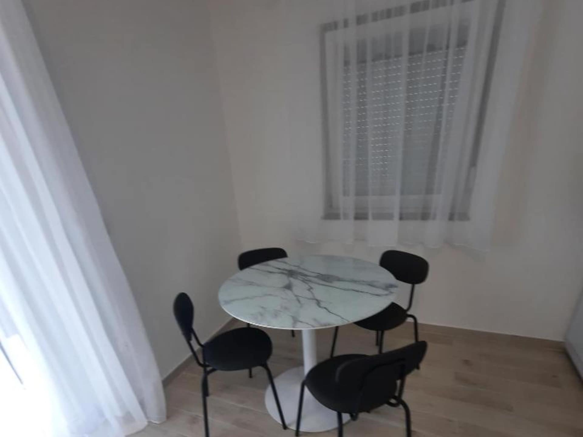 Op 300 m van het strand: ruim appartement voor 4 personen in Vir - foto 8