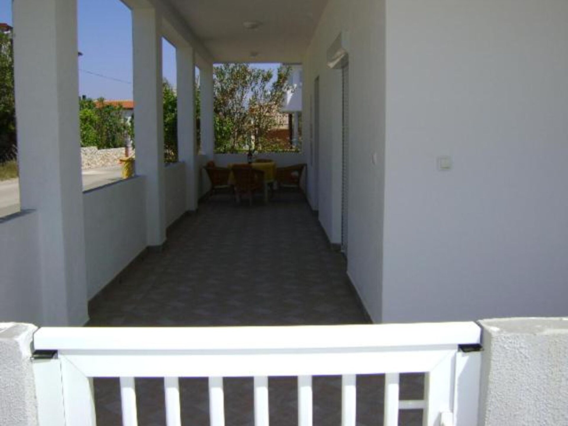 Knus appartement voor 3 op 300 meter van het strand van Vir - foto 15