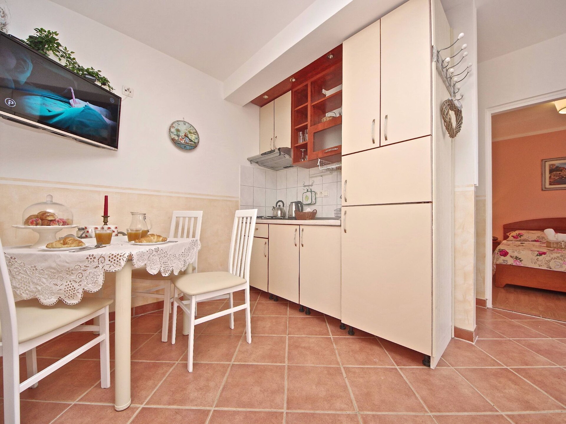 3-persoons appartement aan zee in Jelsa met balkon en zeezicht - foto 7