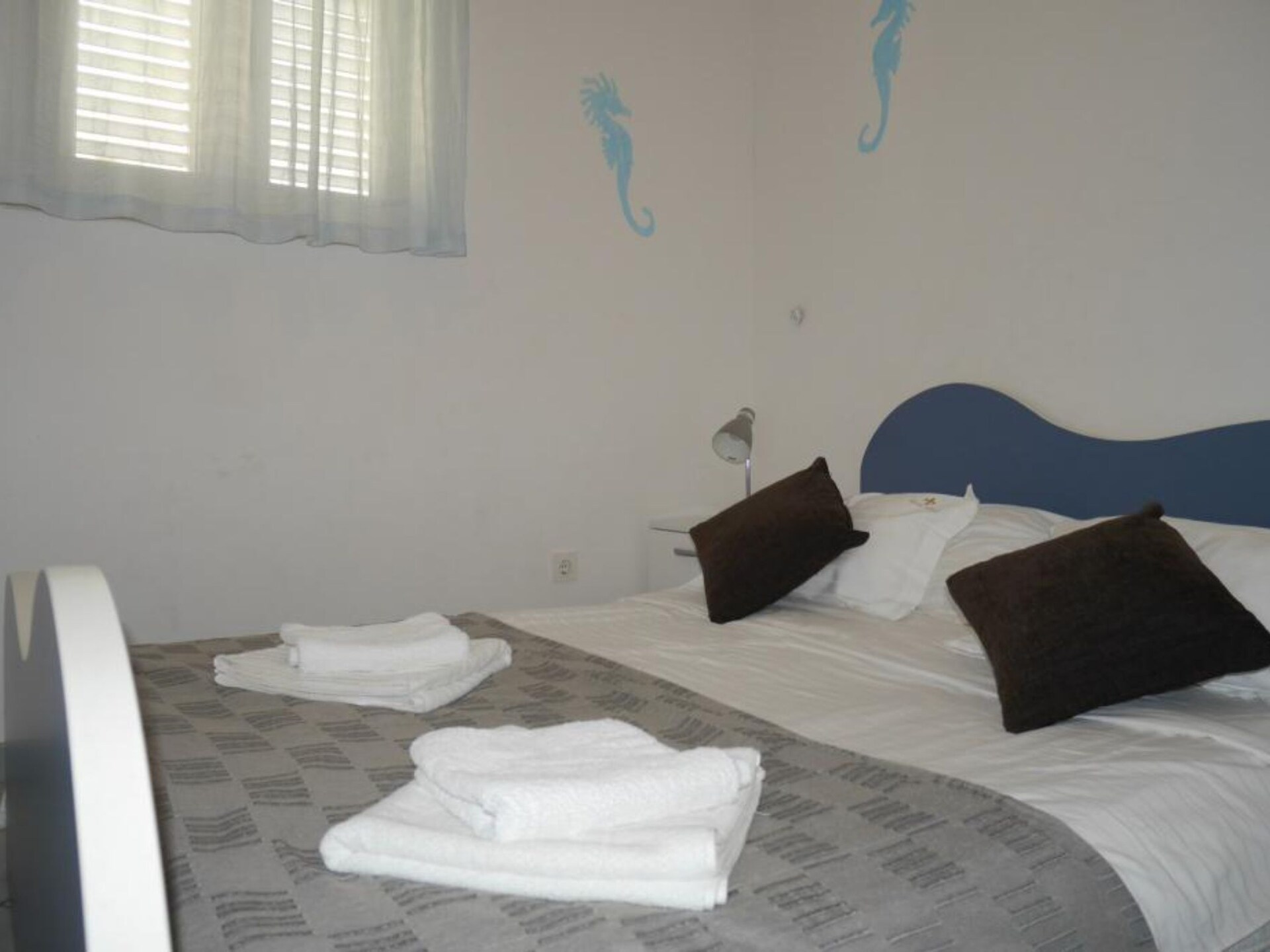 Aan het strand: Comfortabel appartement in Dugi Rat voor 4 personen · 33 m² - foto 6