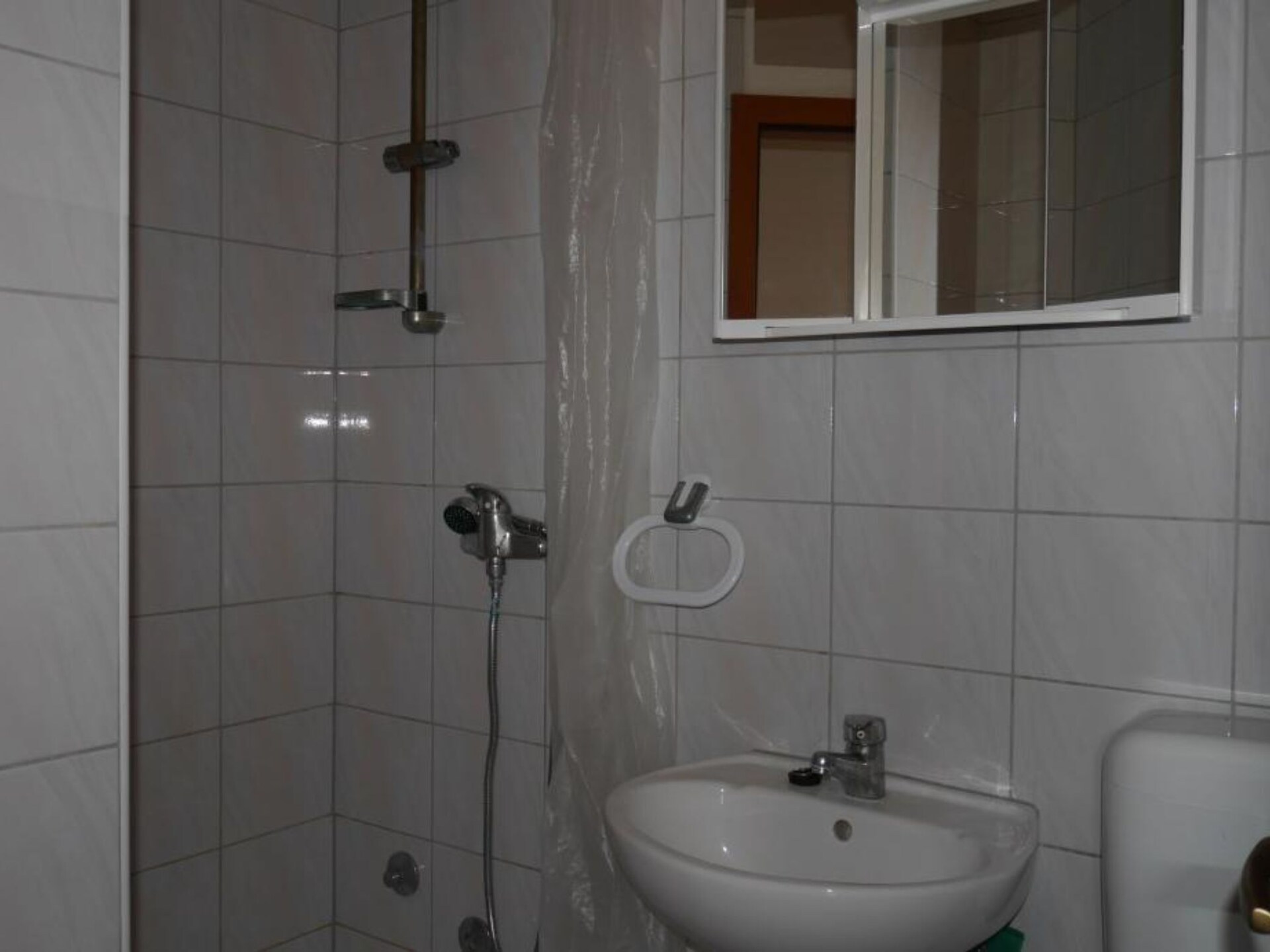 Appartement aan zee in Dugi Rat met 2 slaapkamers, 100m van strand - foto 7